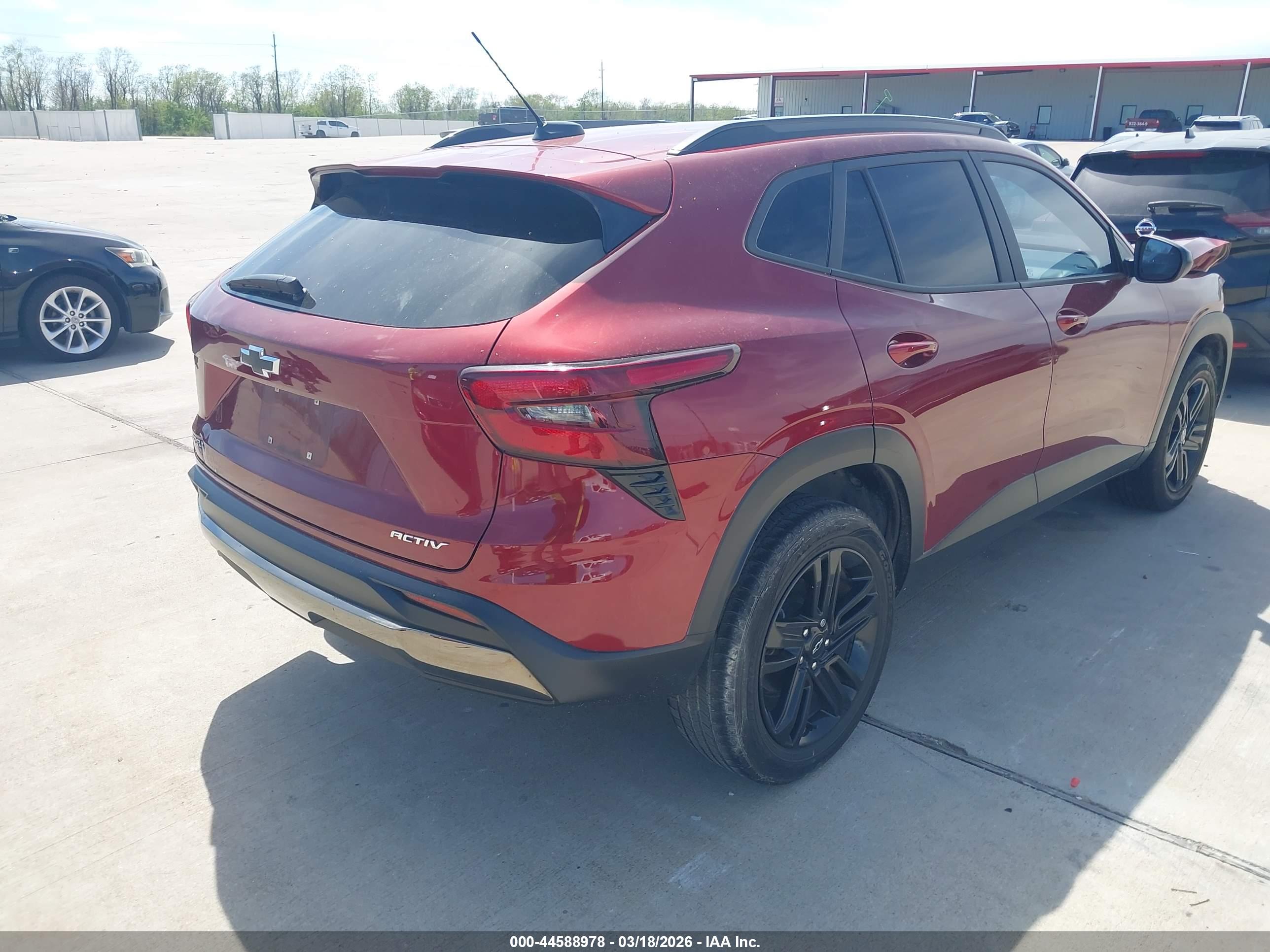 CHEVROLET TRAX image 4