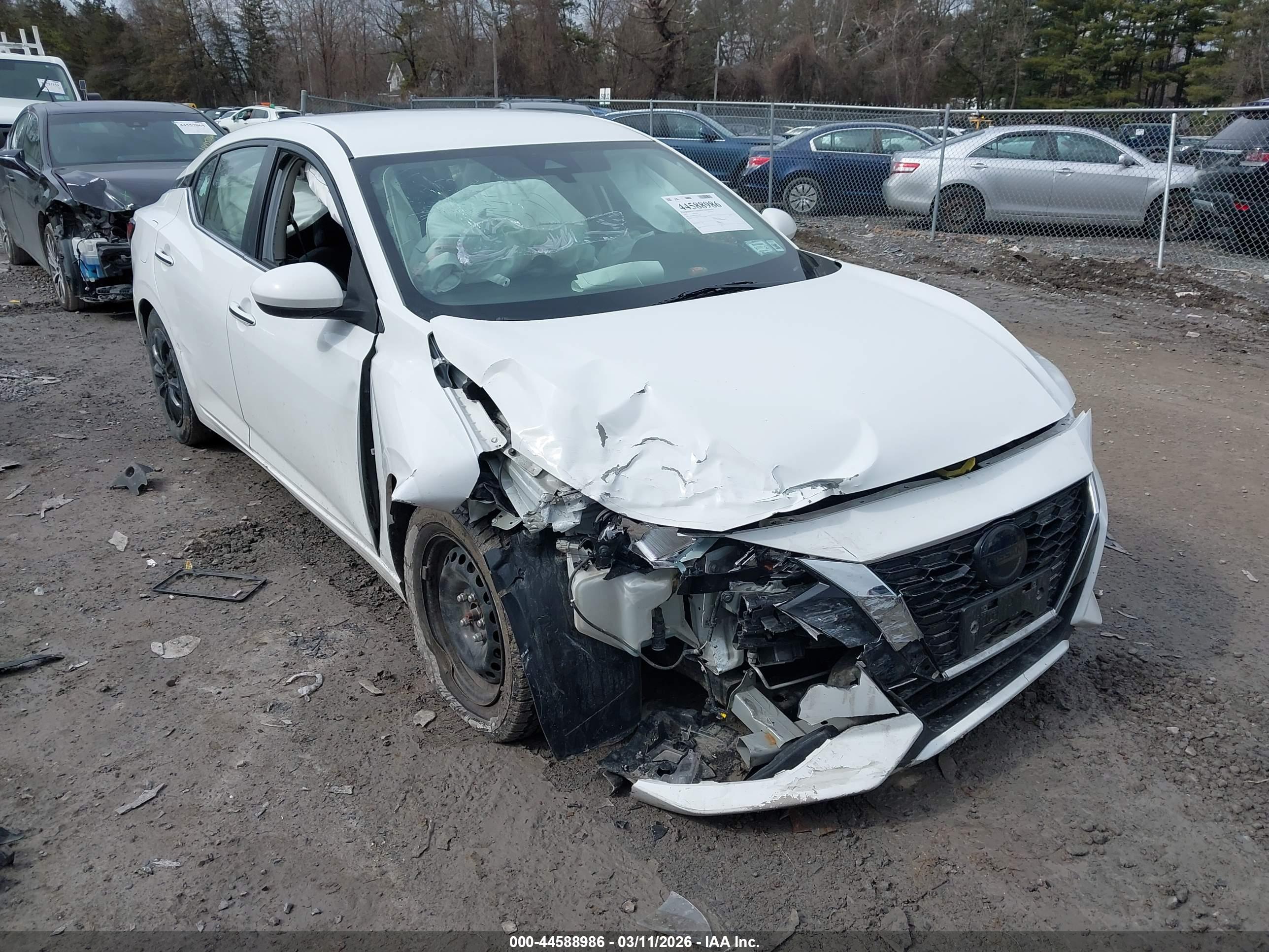 NISSAN SENTRA image 6