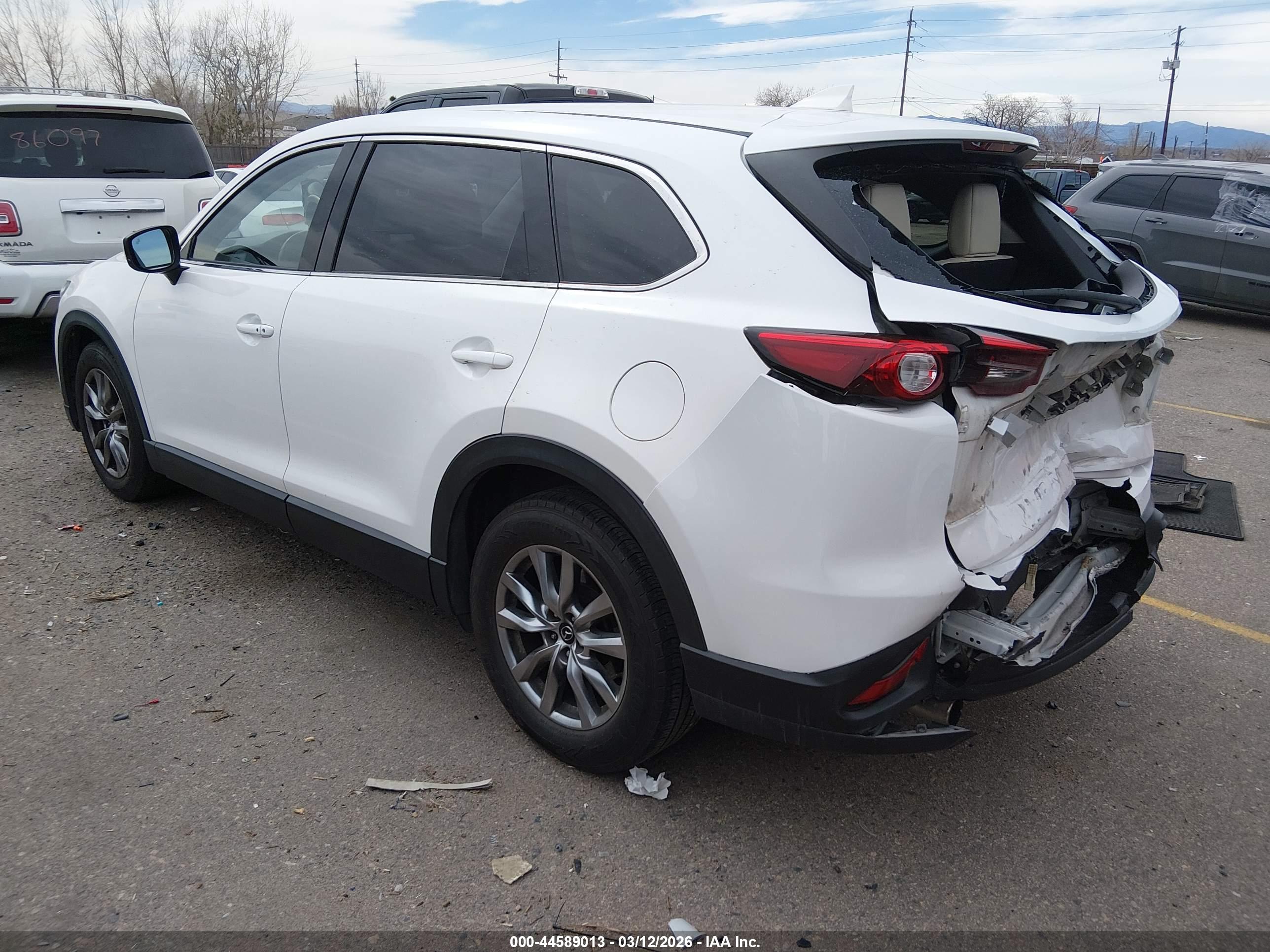 MAZDA CX-9 image 3