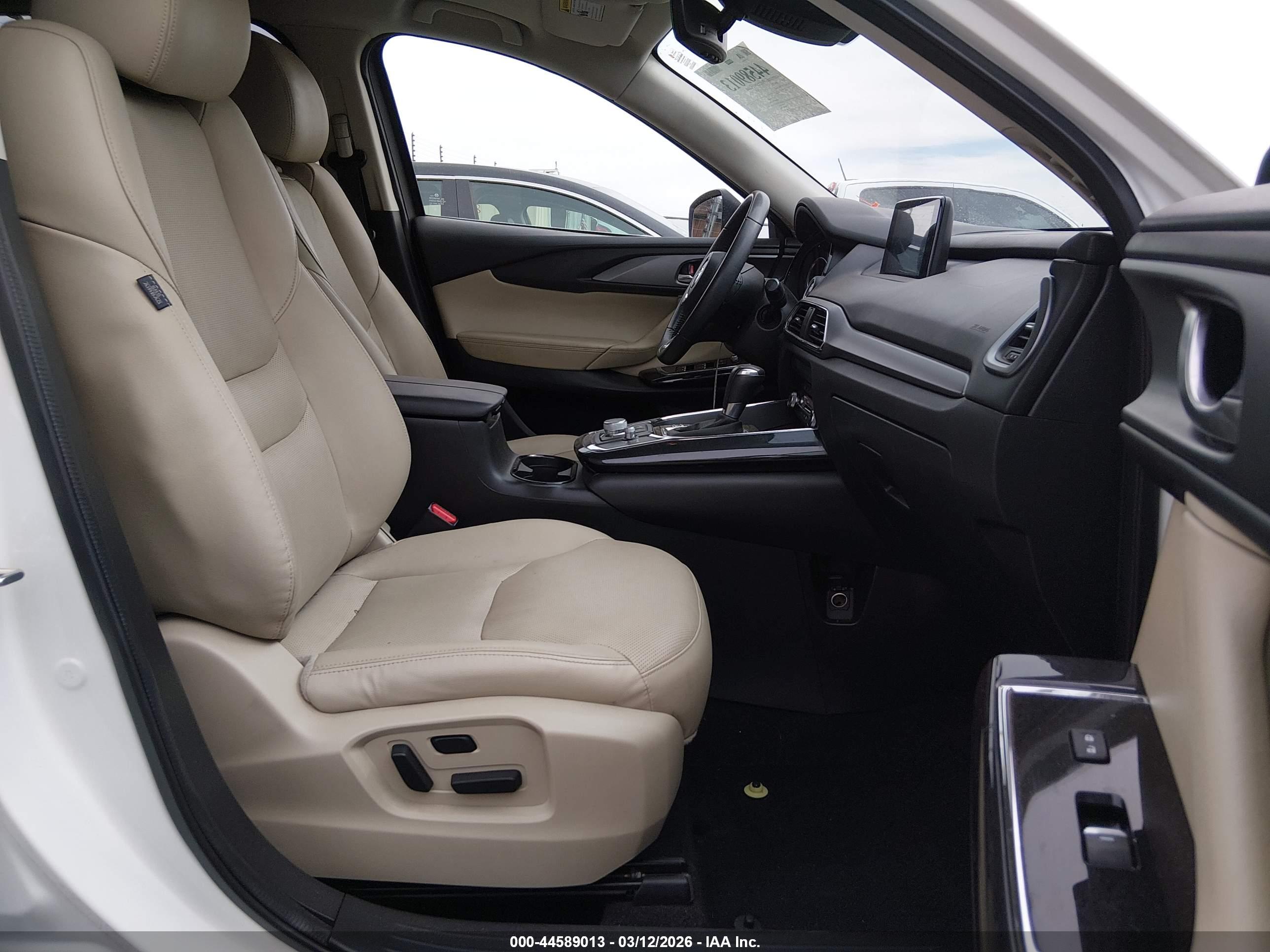 MAZDA CX-9 image 5