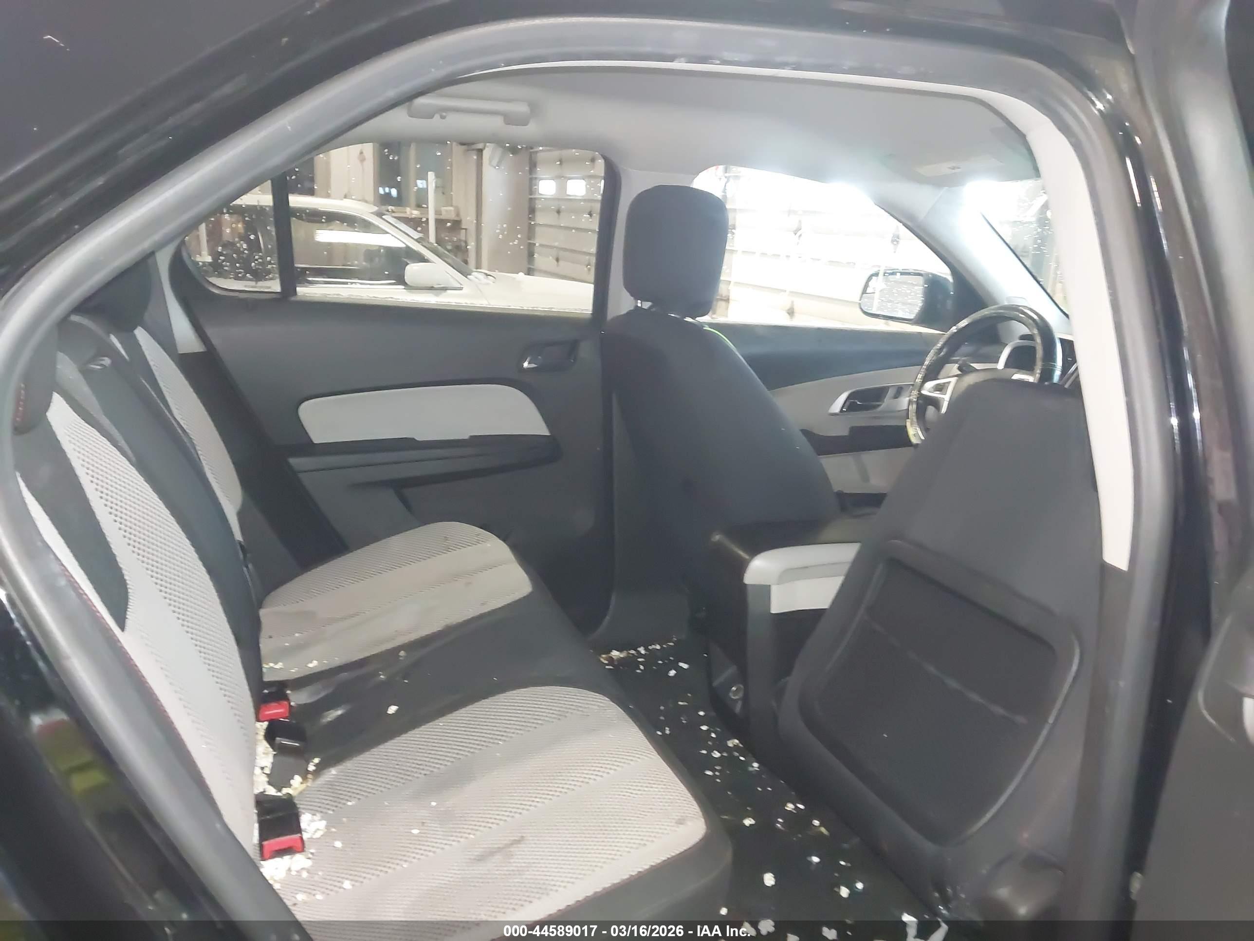 CHEVROLET EQUINOX image 8