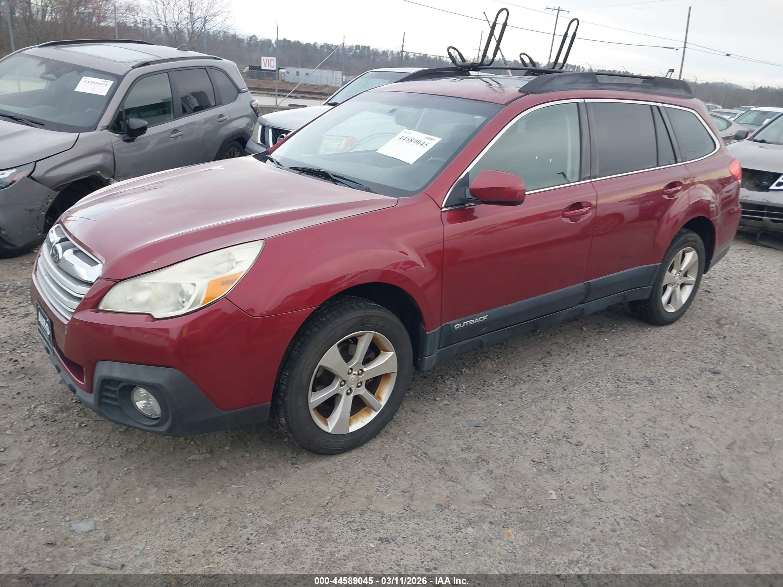 SUBARU OUTBACK image 2