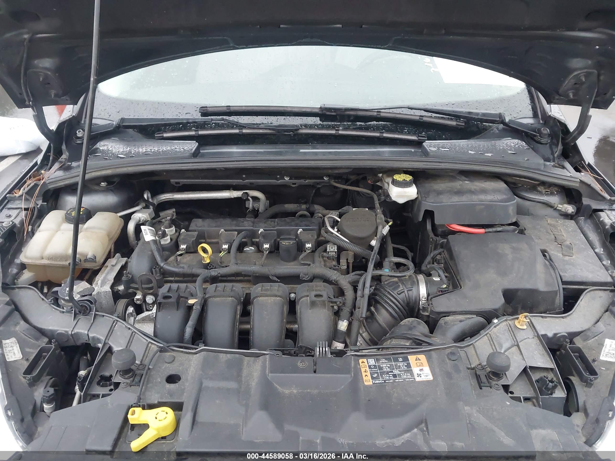 FORD FOCUS image 10