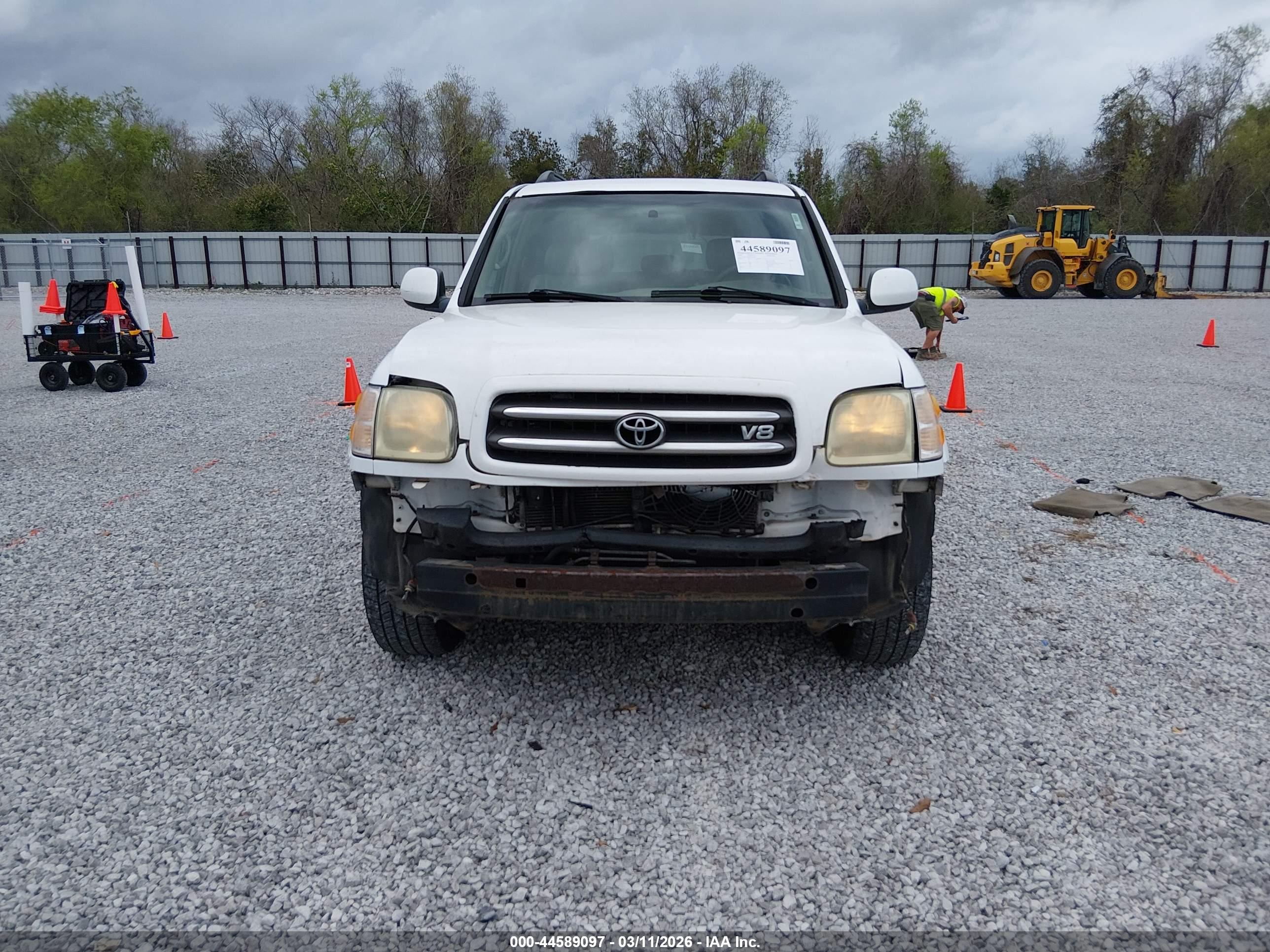 TOYOTA SEQUOIA image 6