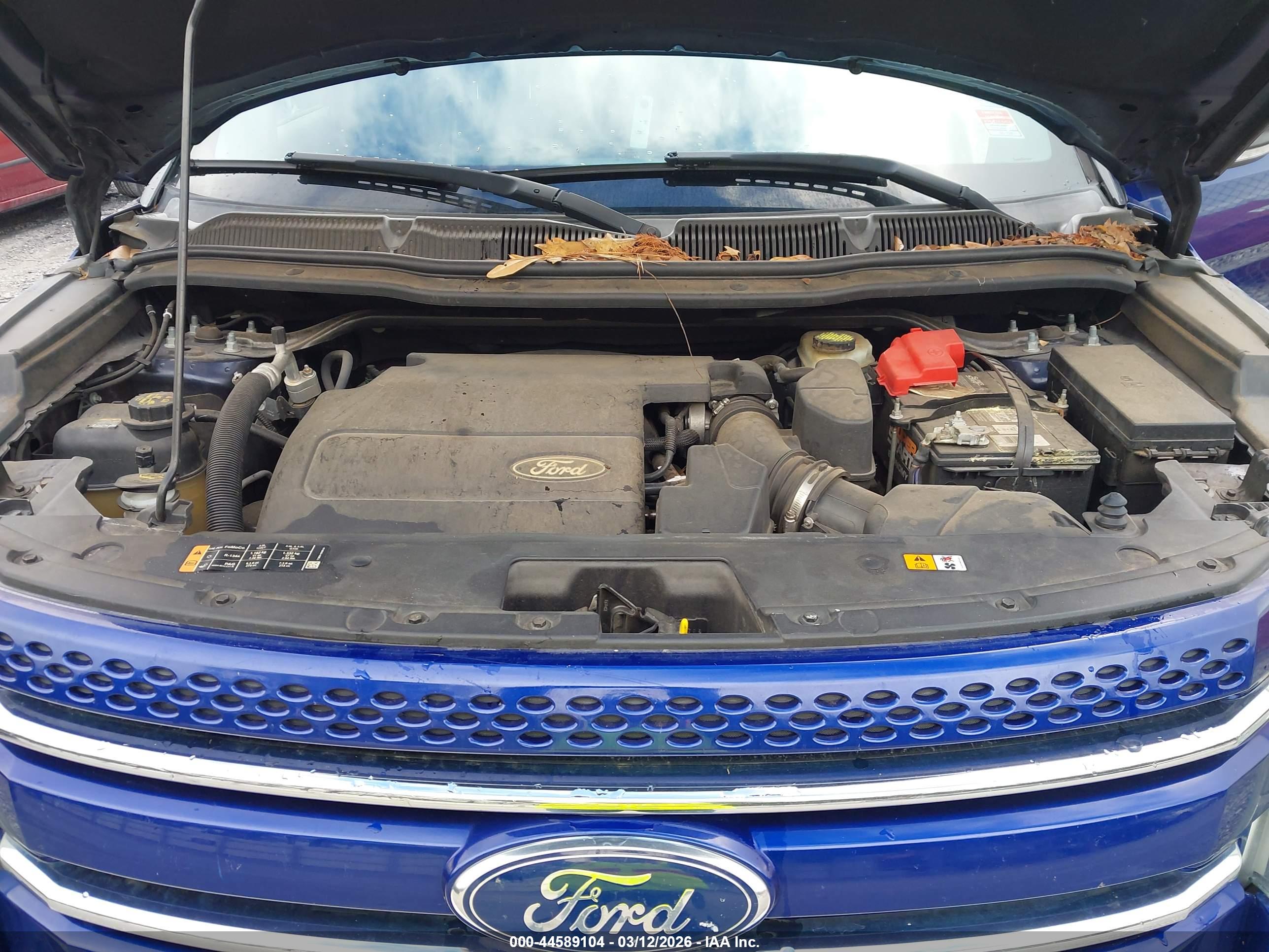 FORD EXPLORER image 10