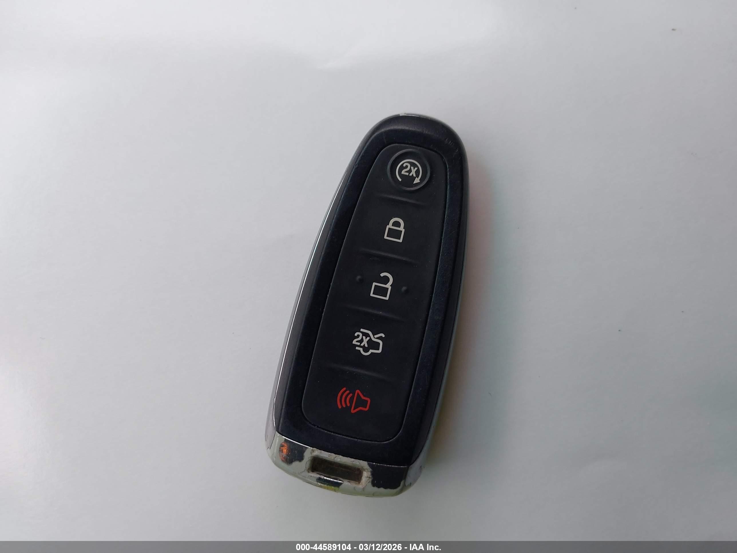 FORD EXPLORER image 11