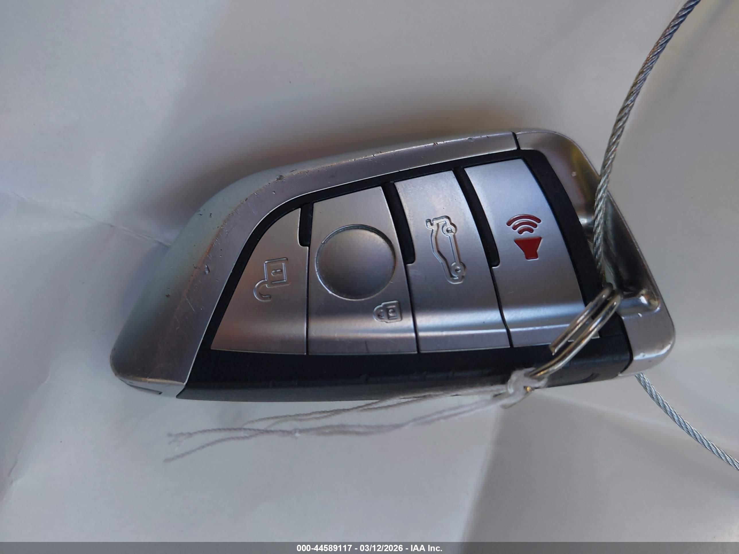 BMW 328I image 11