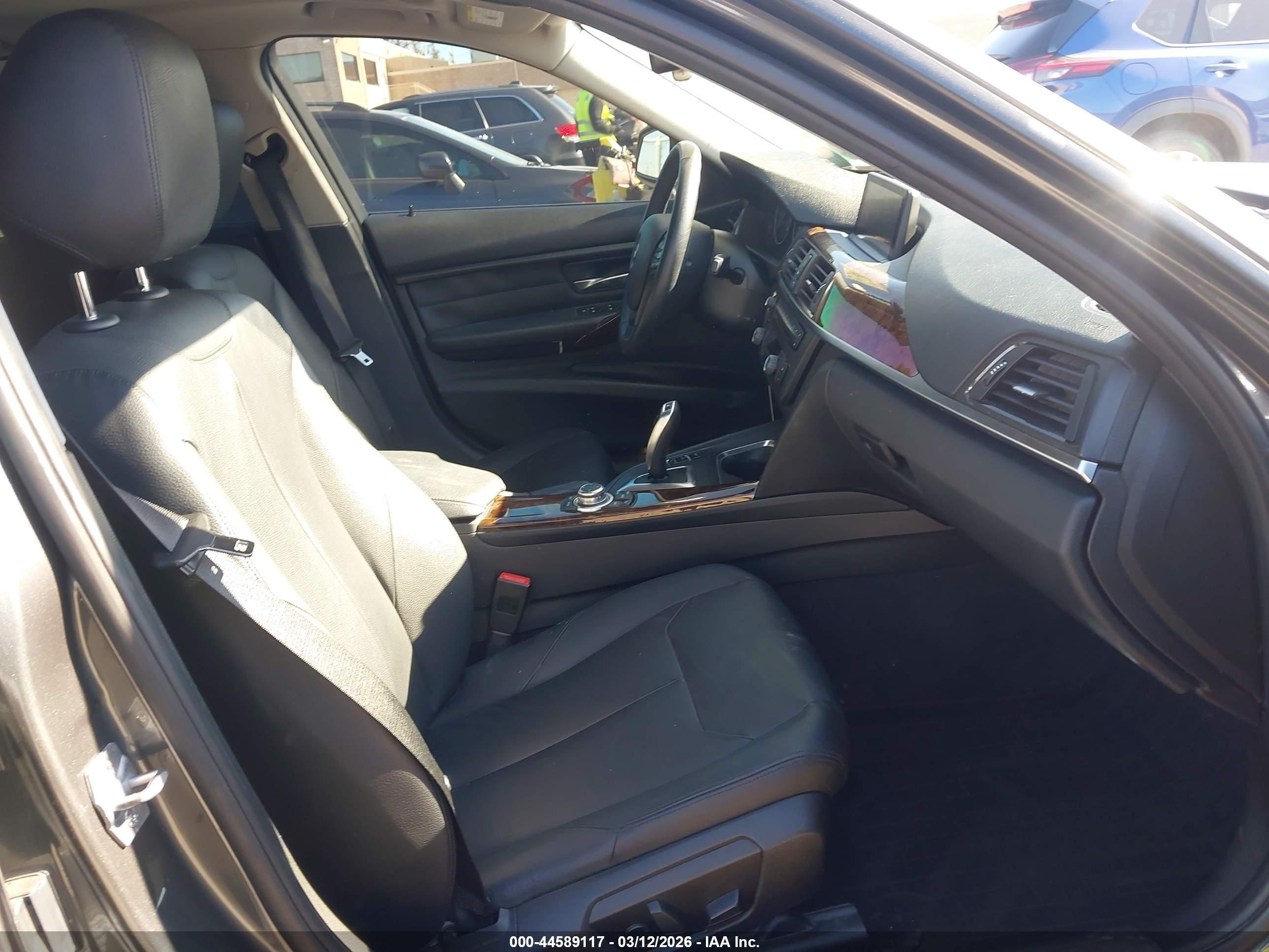 BMW 328I image 5