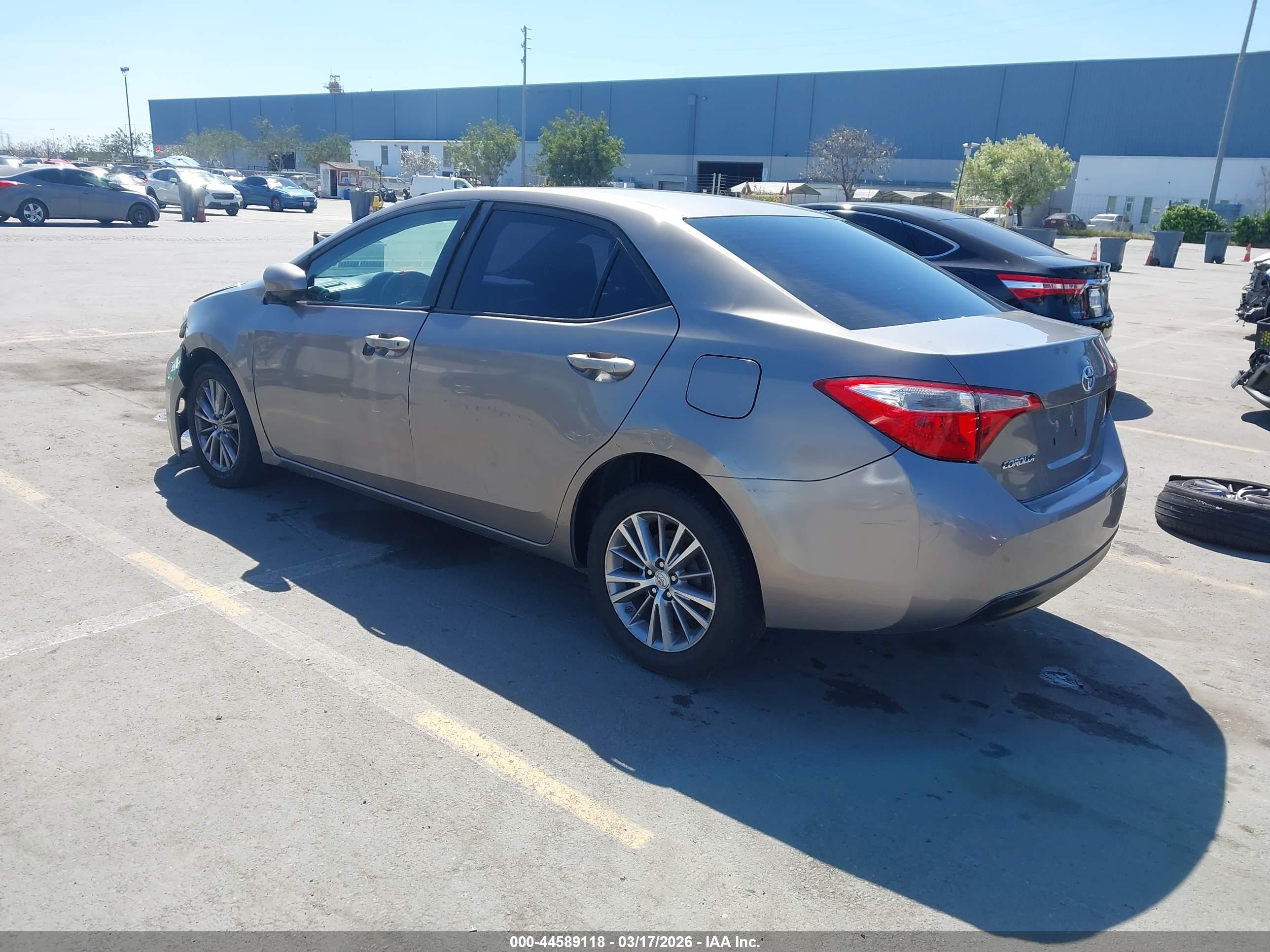 TOYOTA COROLLA image 3