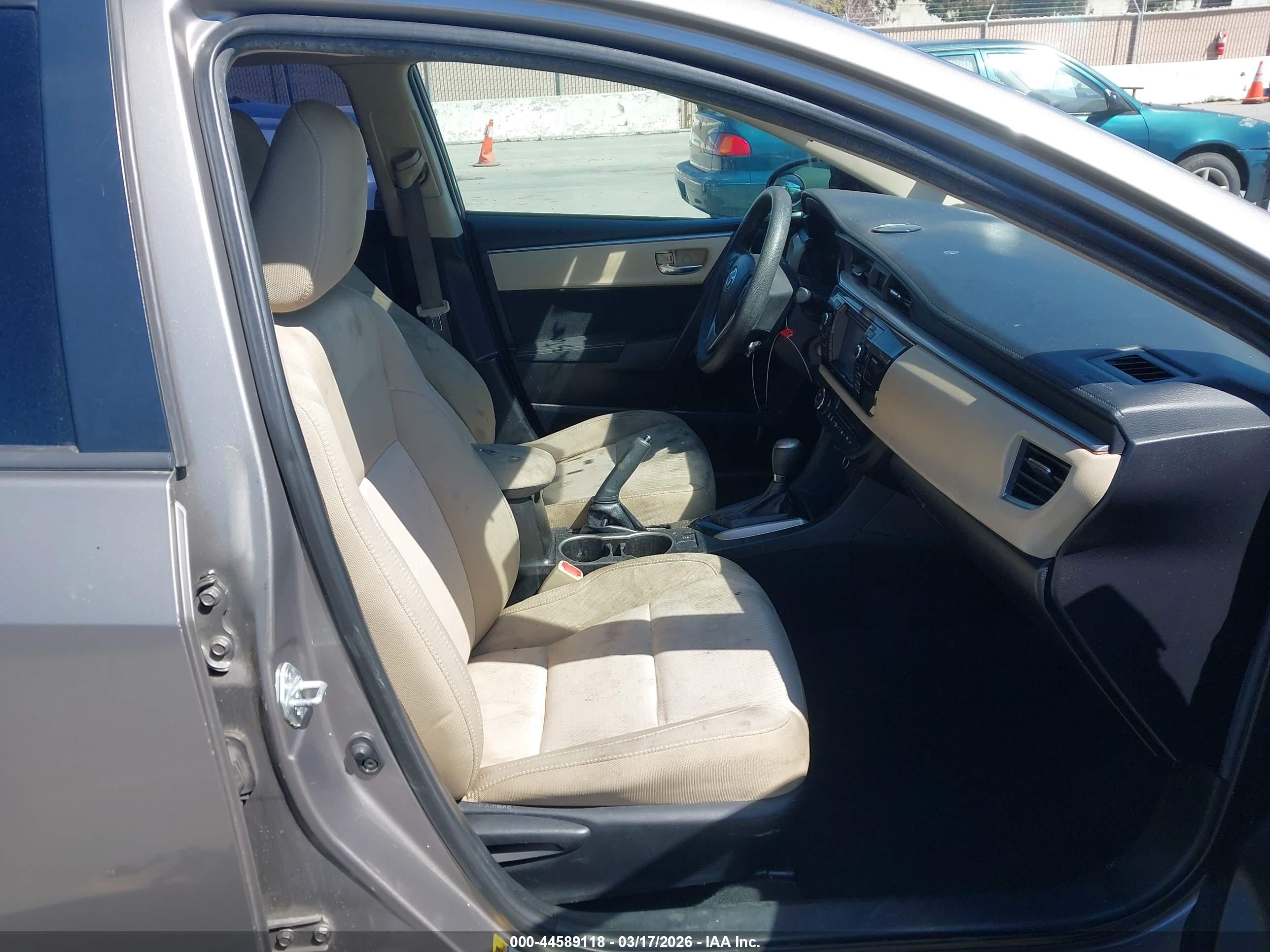 TOYOTA COROLLA image 5