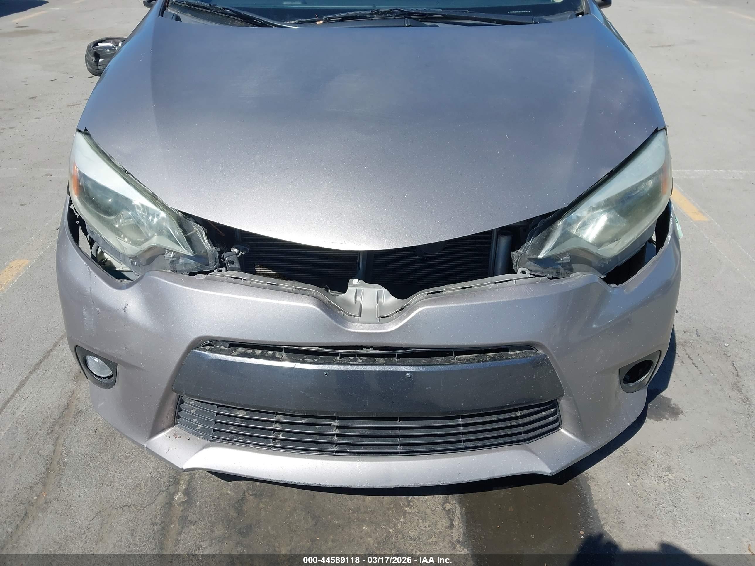 TOYOTA COROLLA image 6