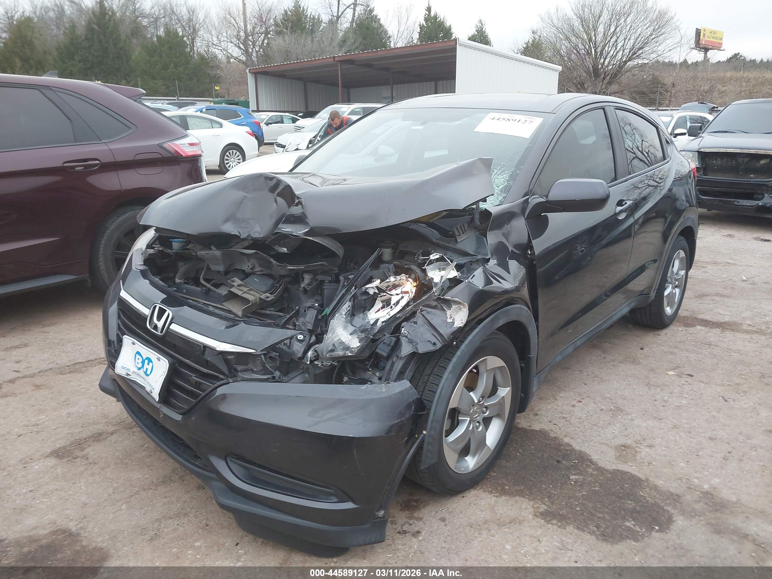 HONDA HR-V image 2