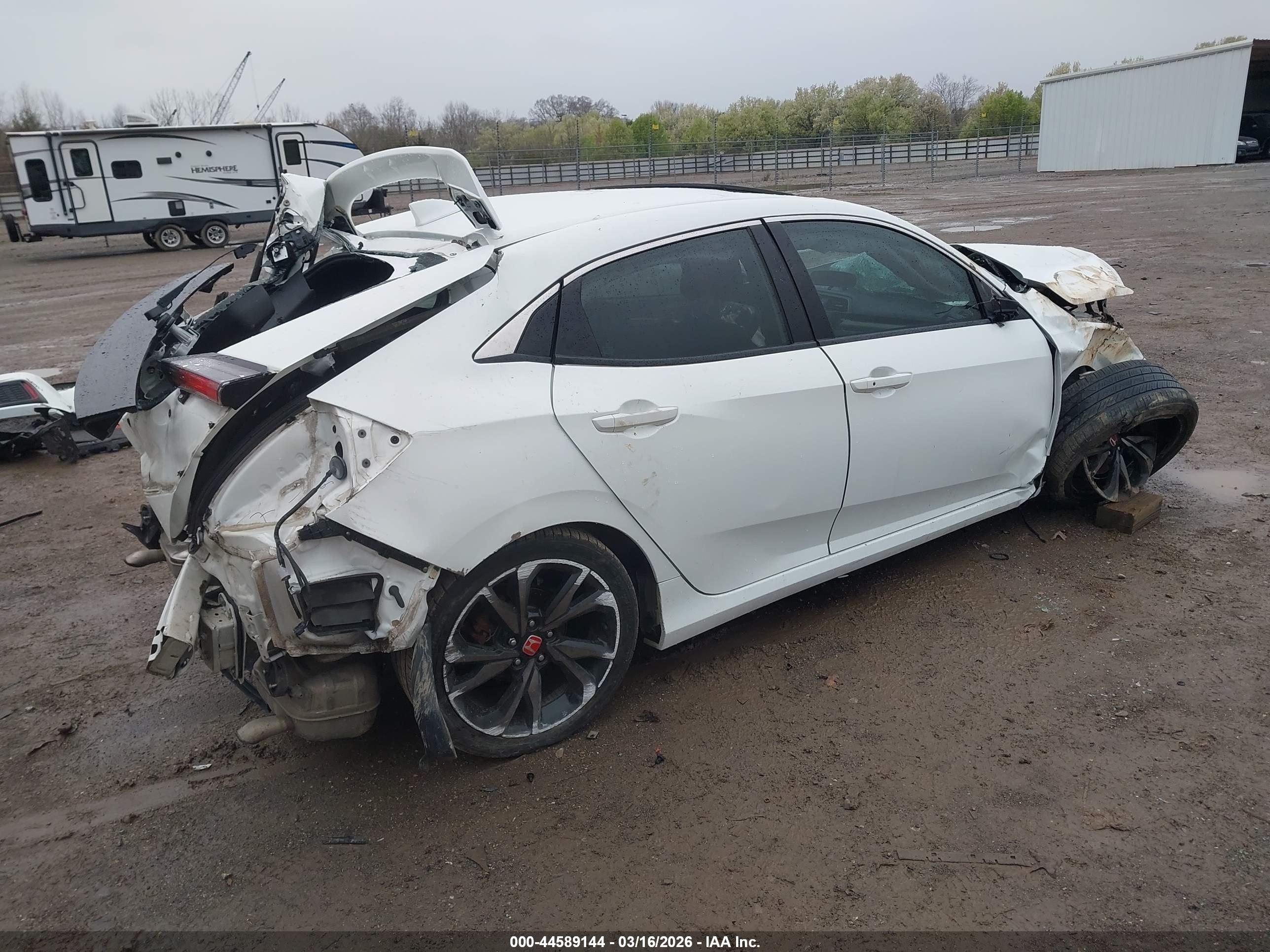 HONDA CIVIC image 4