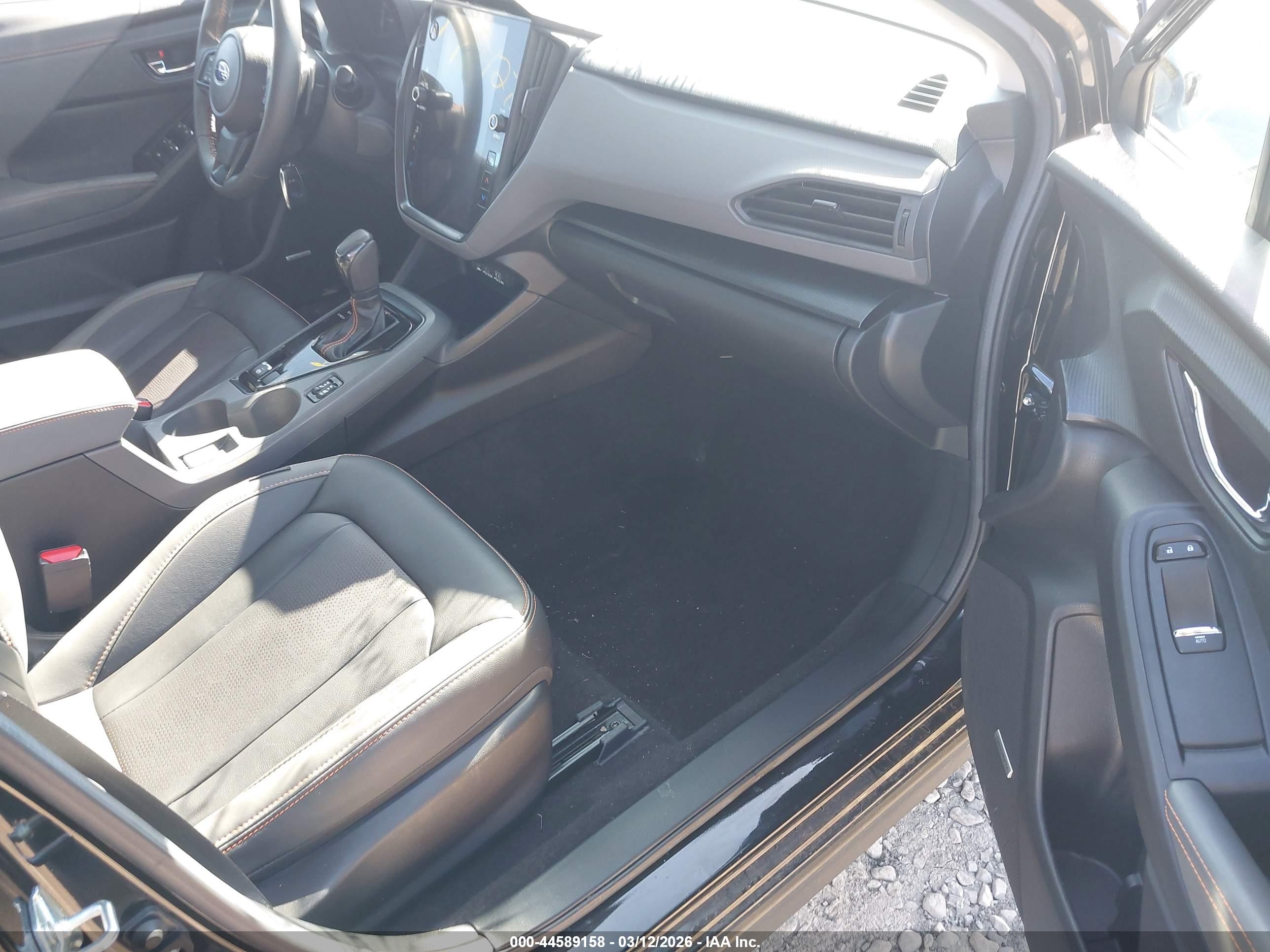 SUBARU CROSSTREK image 5