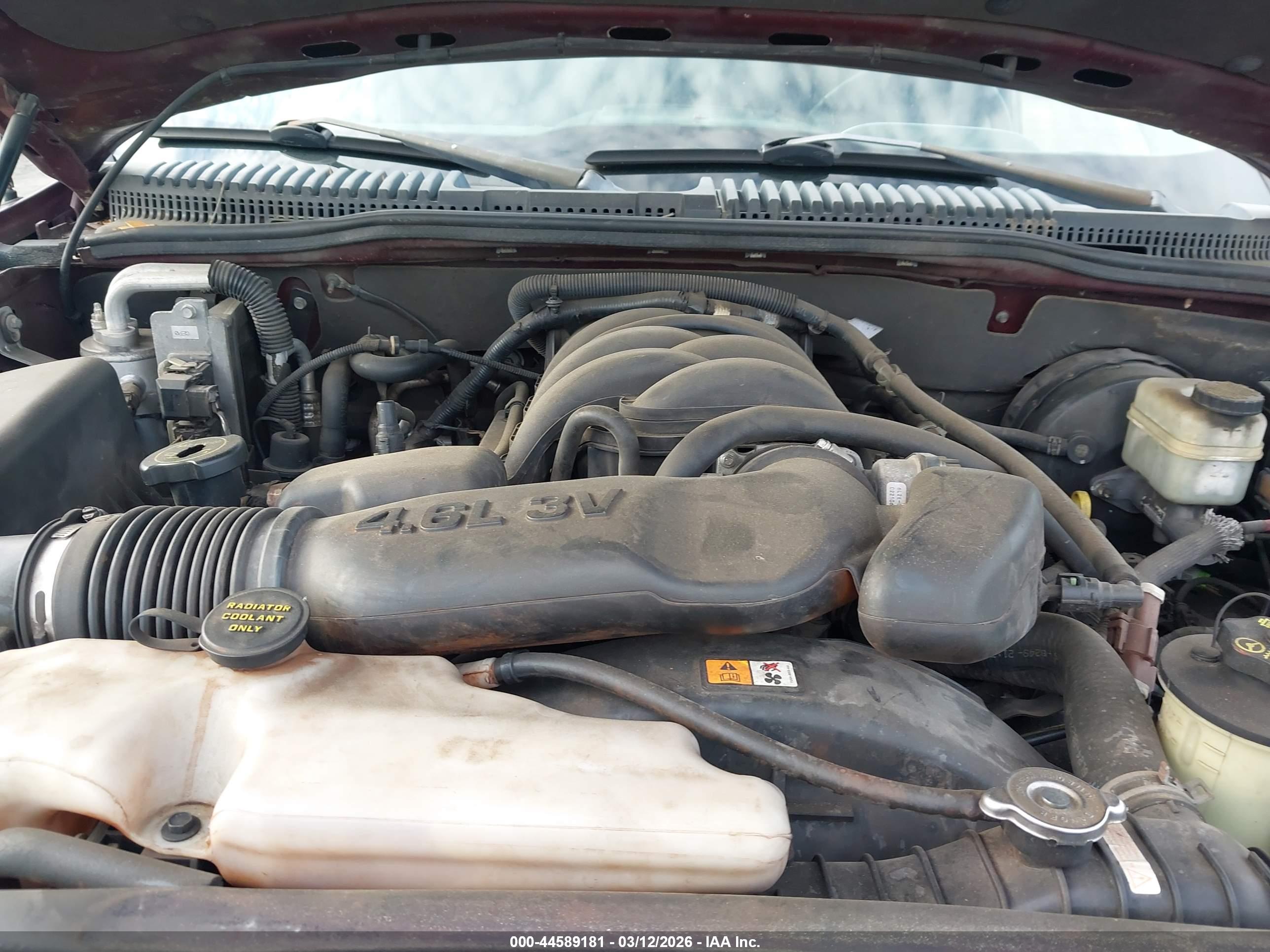 FORD EXPLORER image 10