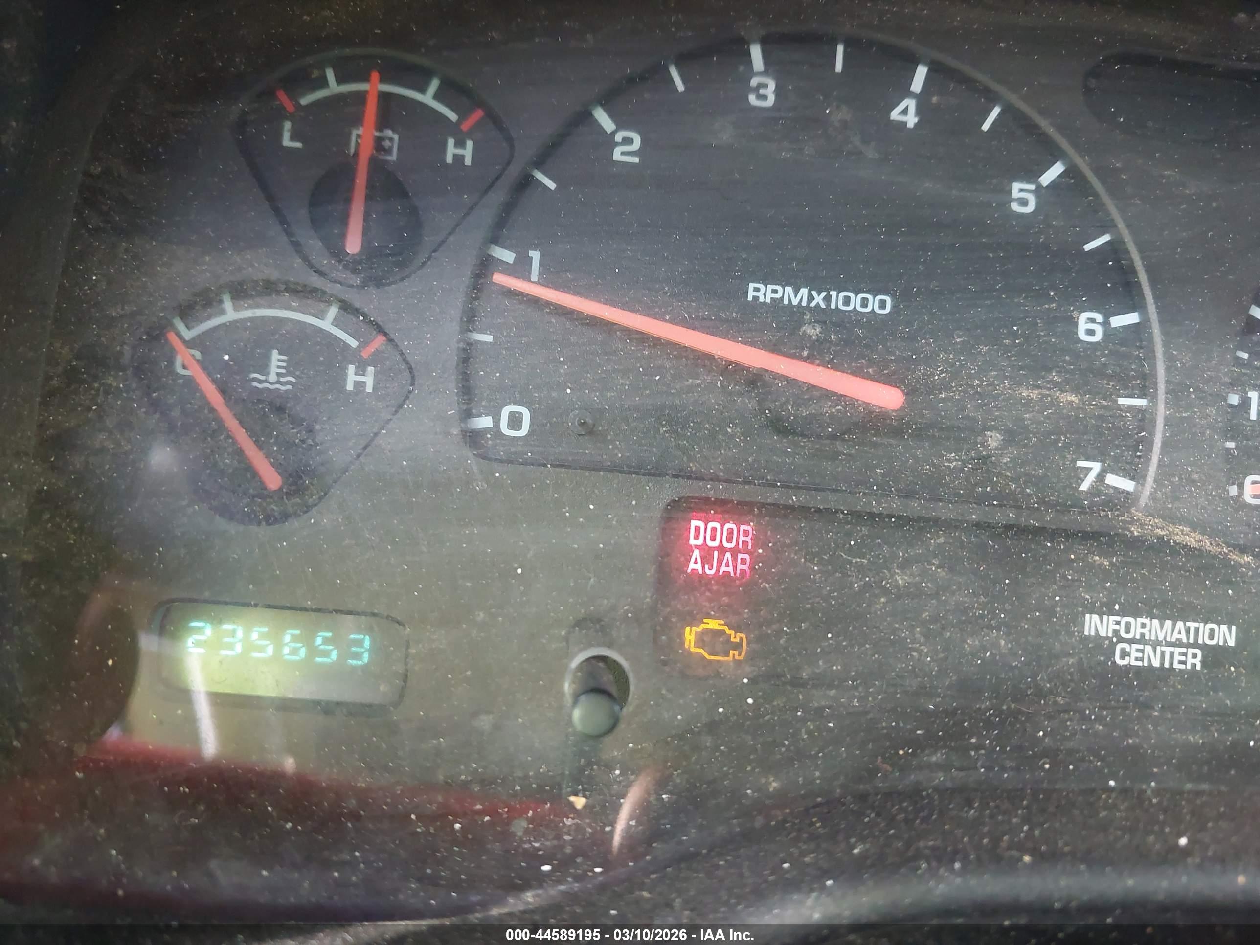 DODGE DAKOTA image 7