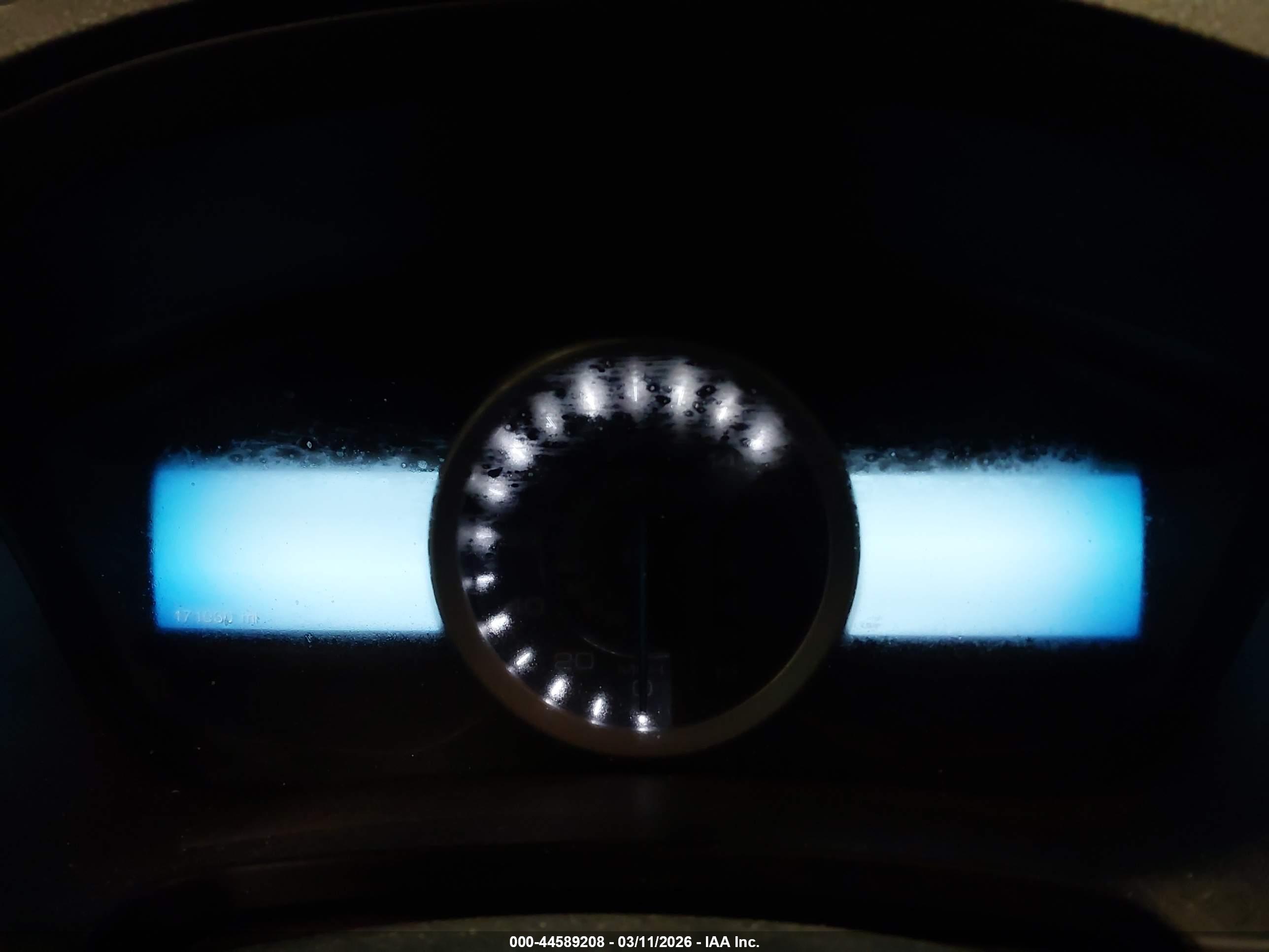 FORD EXPLORER image 7