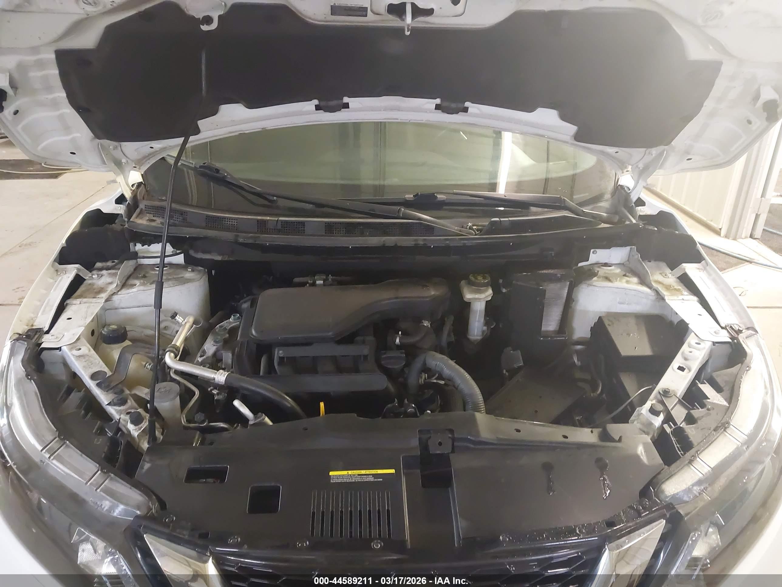 NISSAN ROGUE image 10