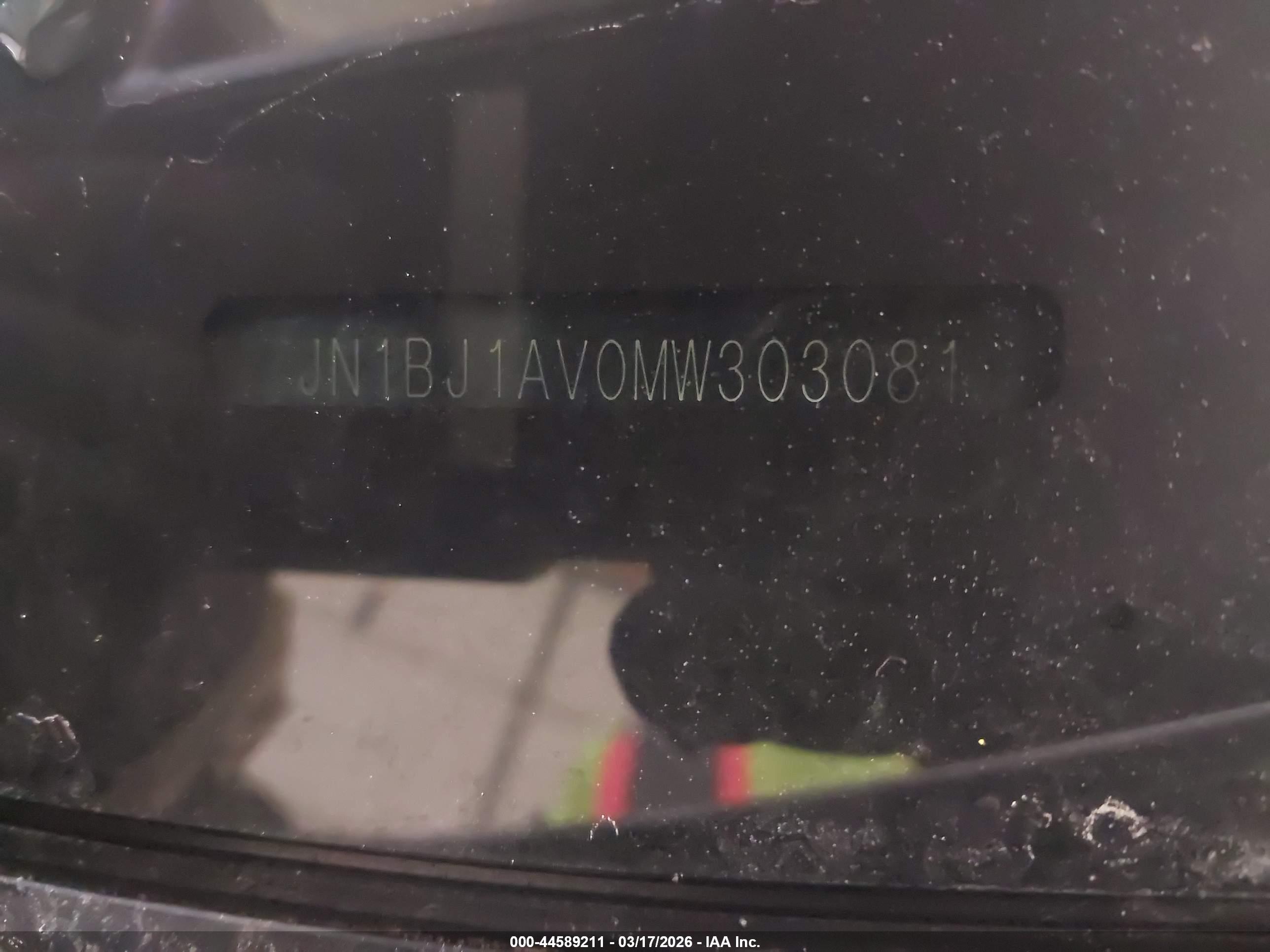 NISSAN ROGUE image 9