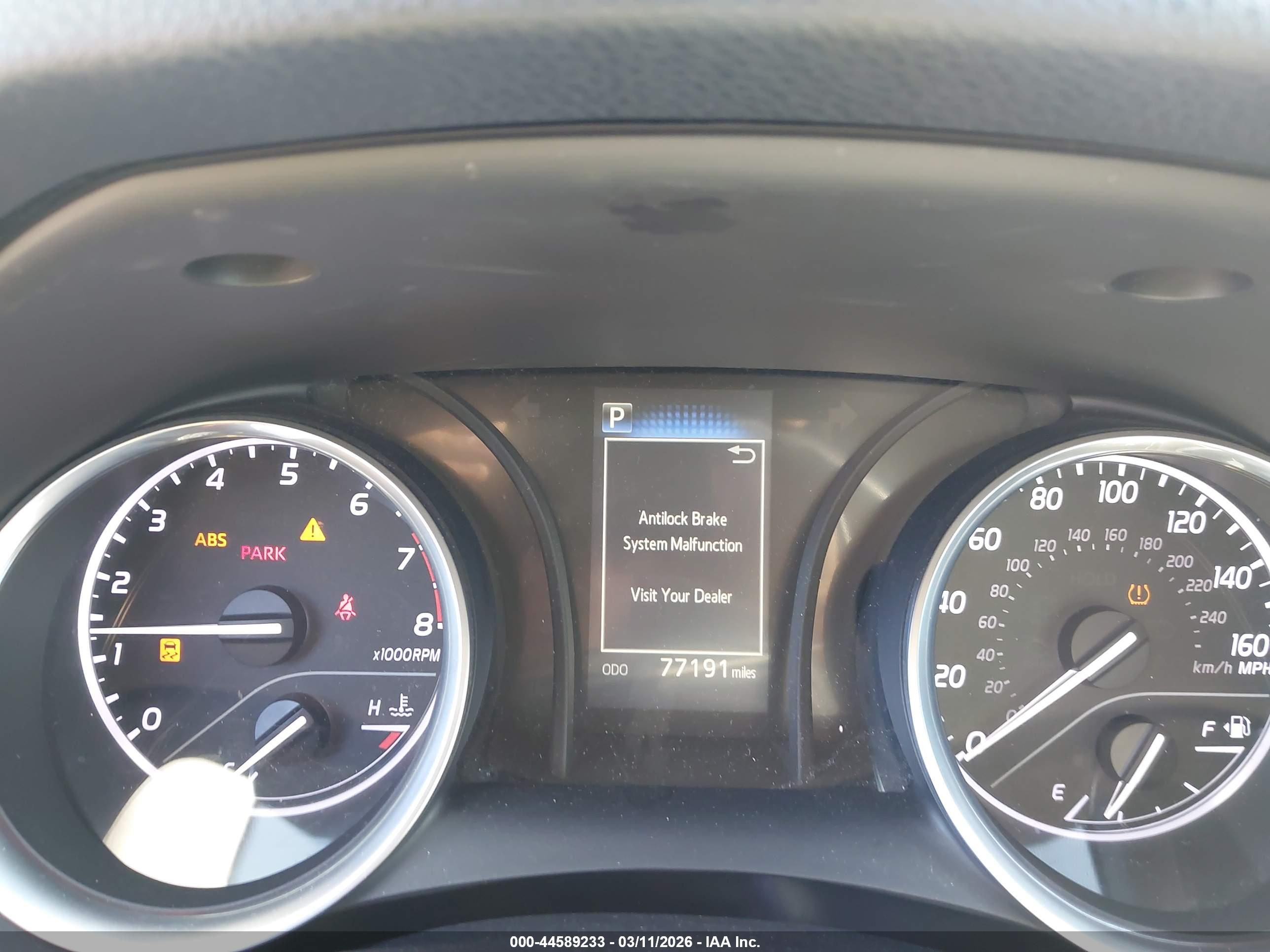 TOYOTA CAMRY image 7