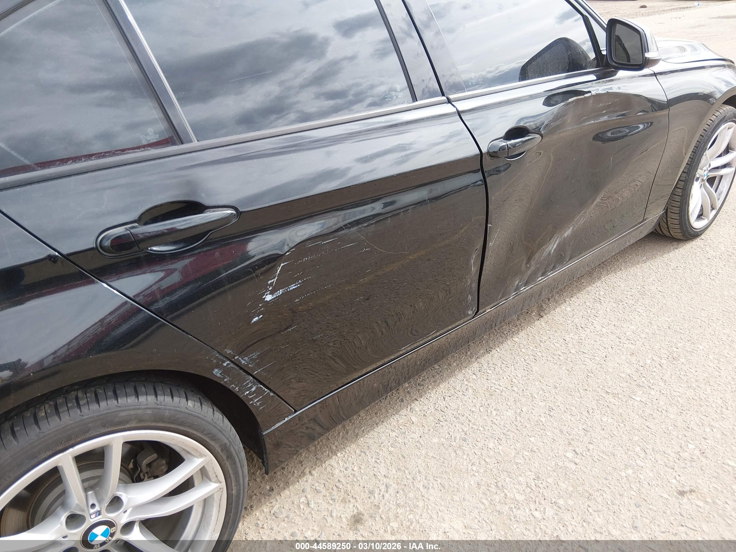 BMW 328I image 6