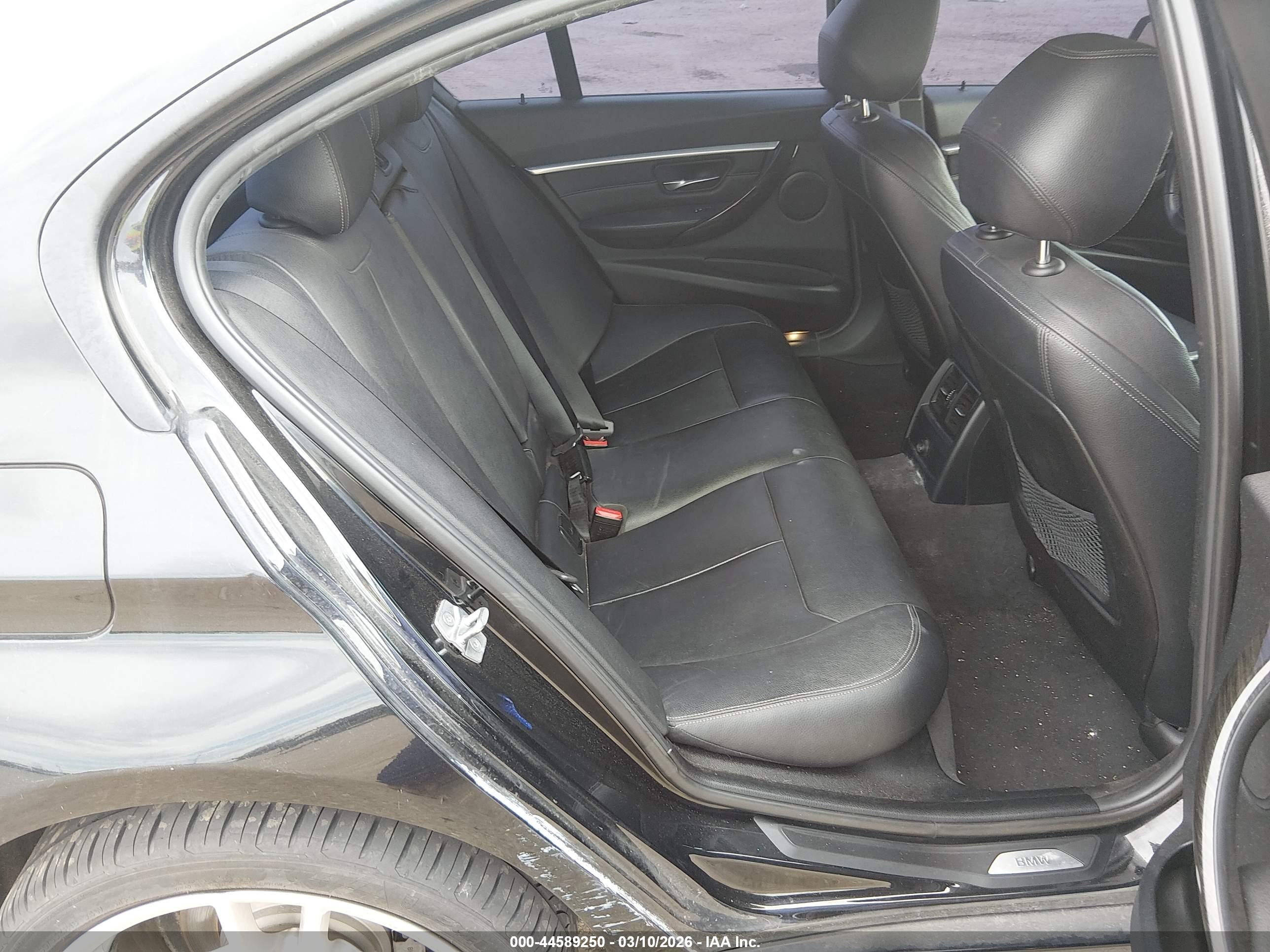 BMW 328I image 8