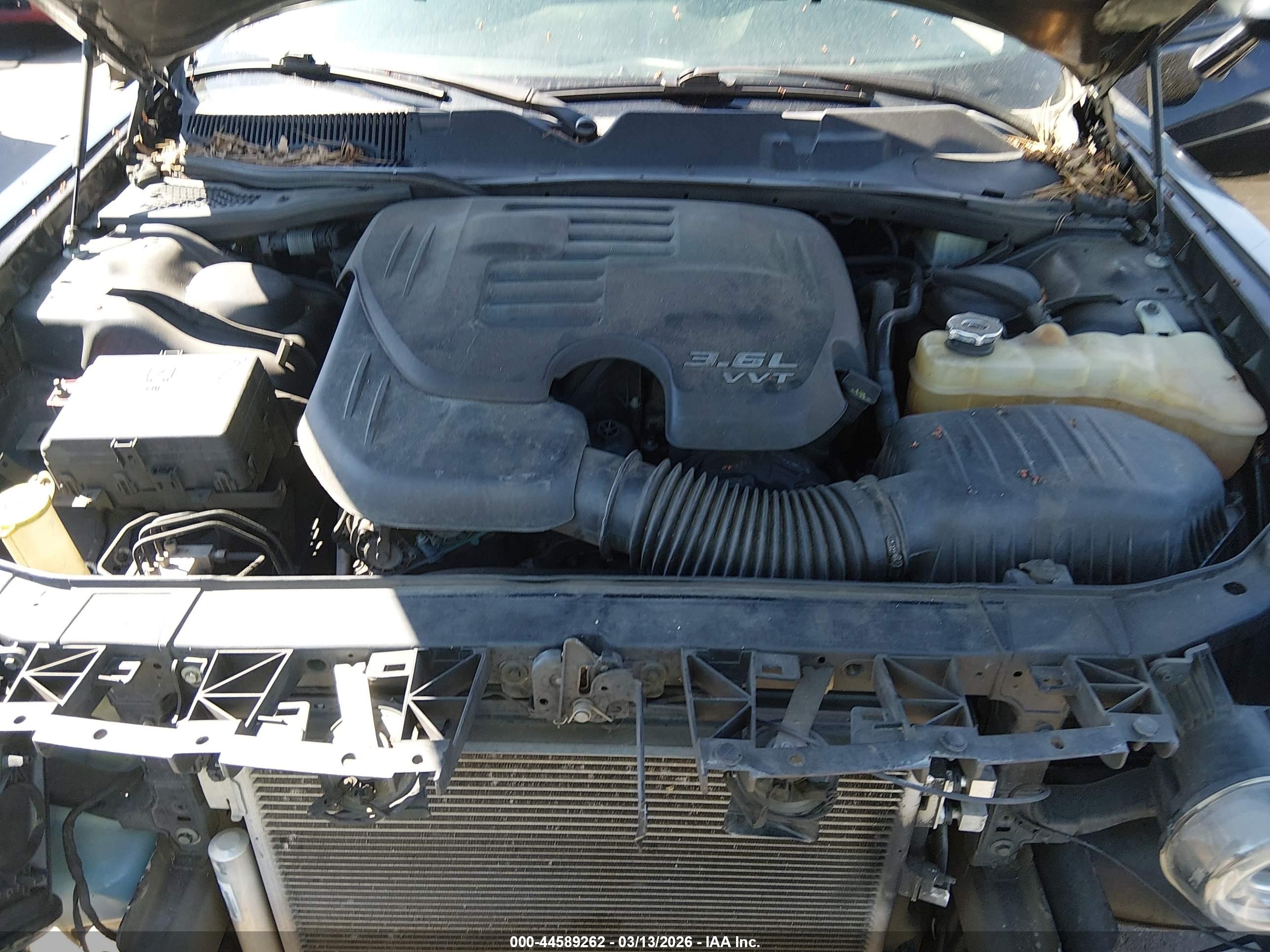 DODGE CHALLENGER image 10