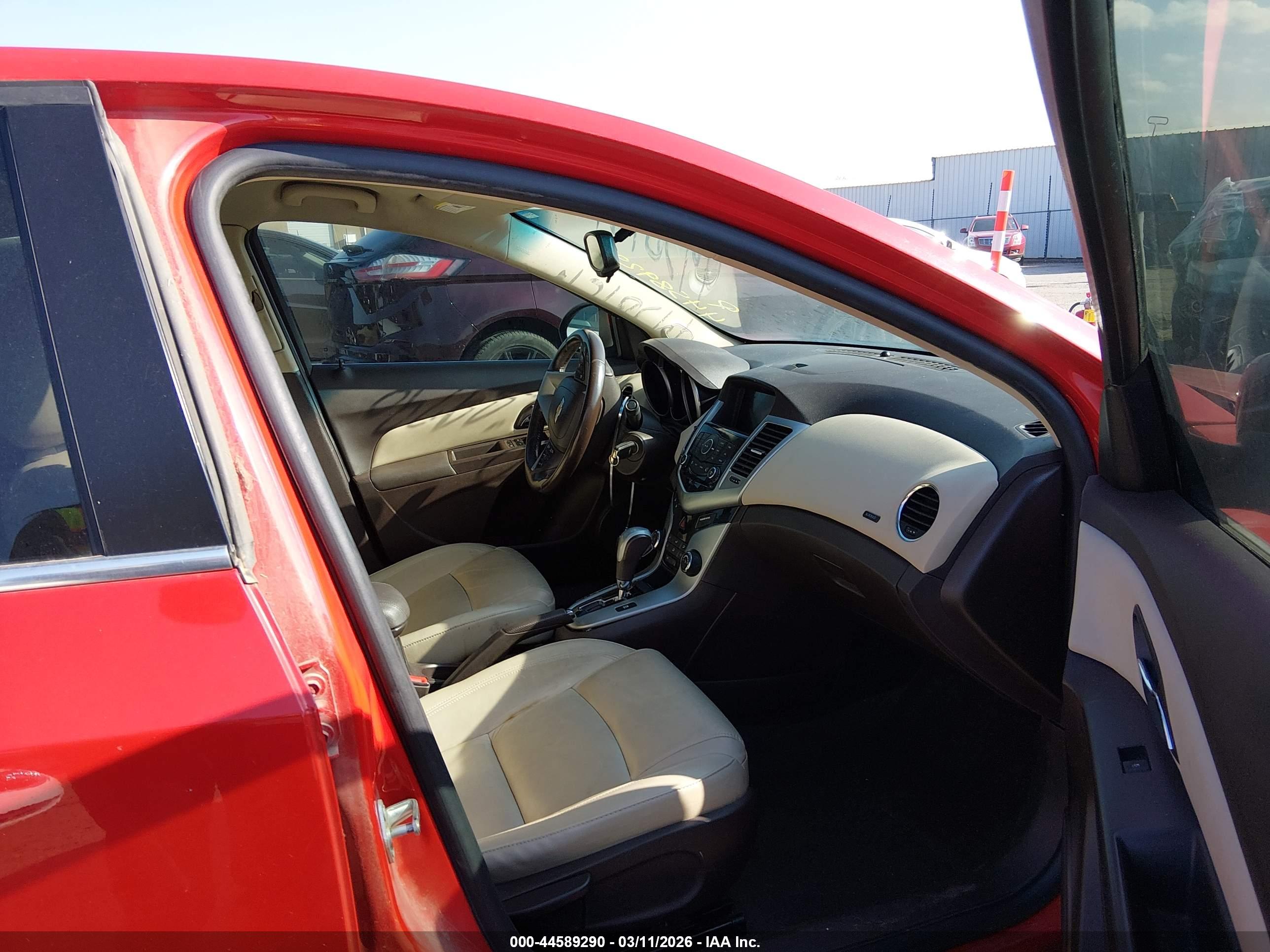 CHEVROLET CRUZE image 5