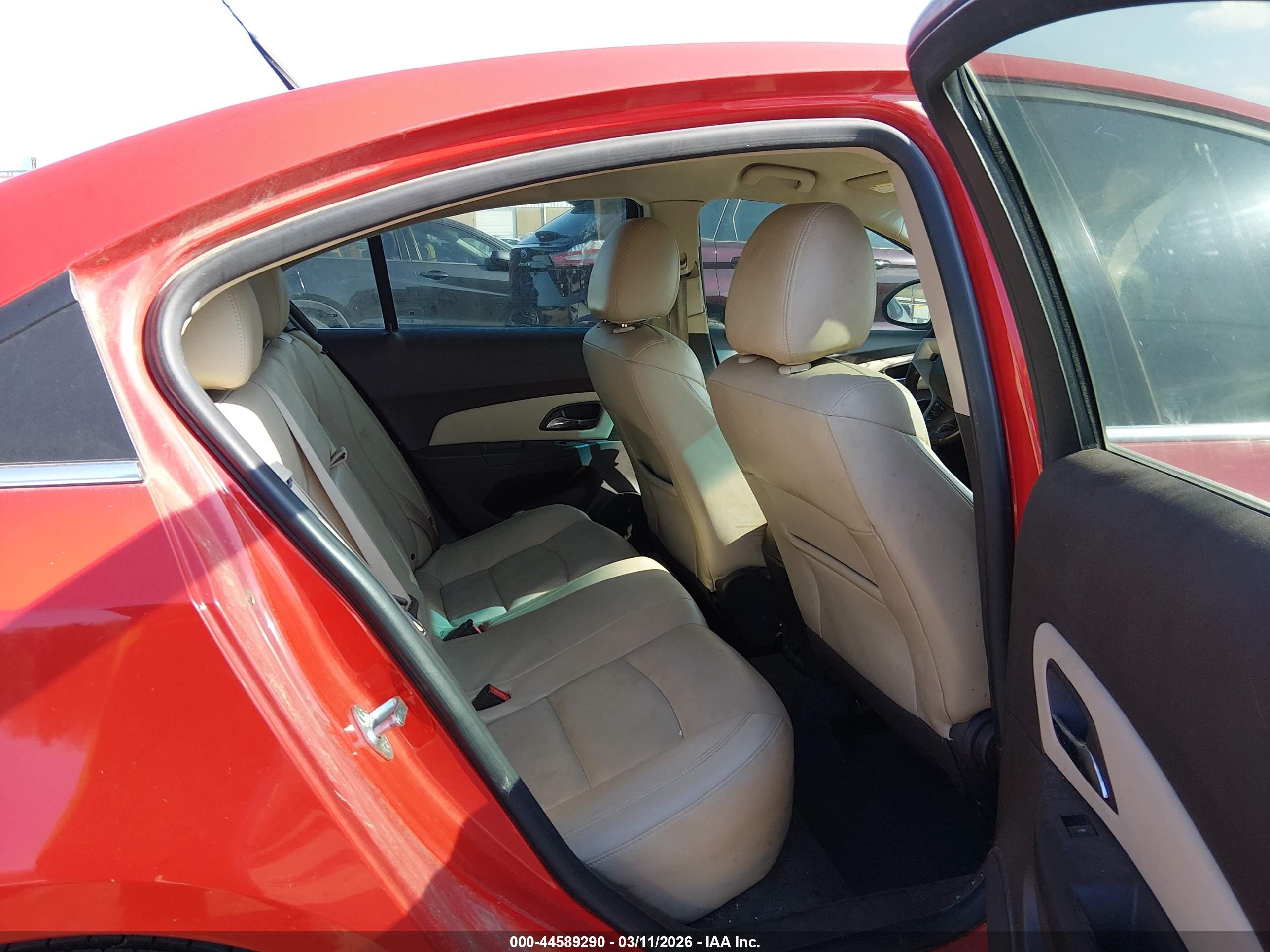 CHEVROLET CRUZE image 8