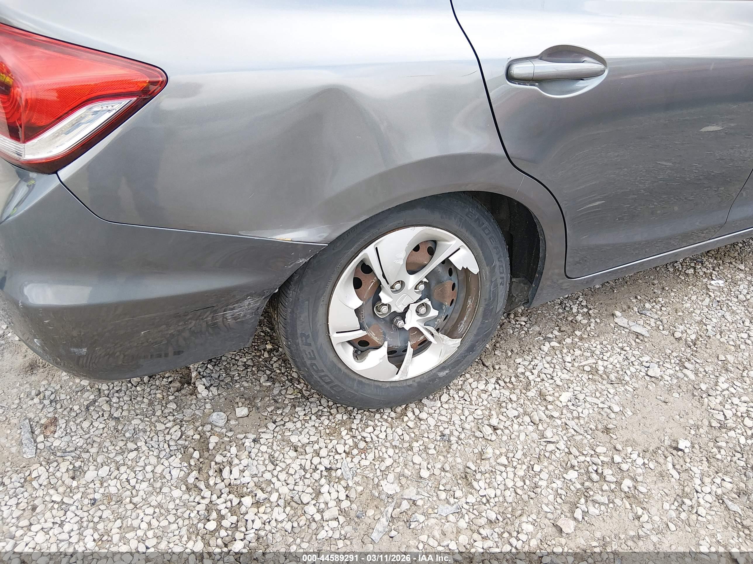HONDA CIVIC image 6