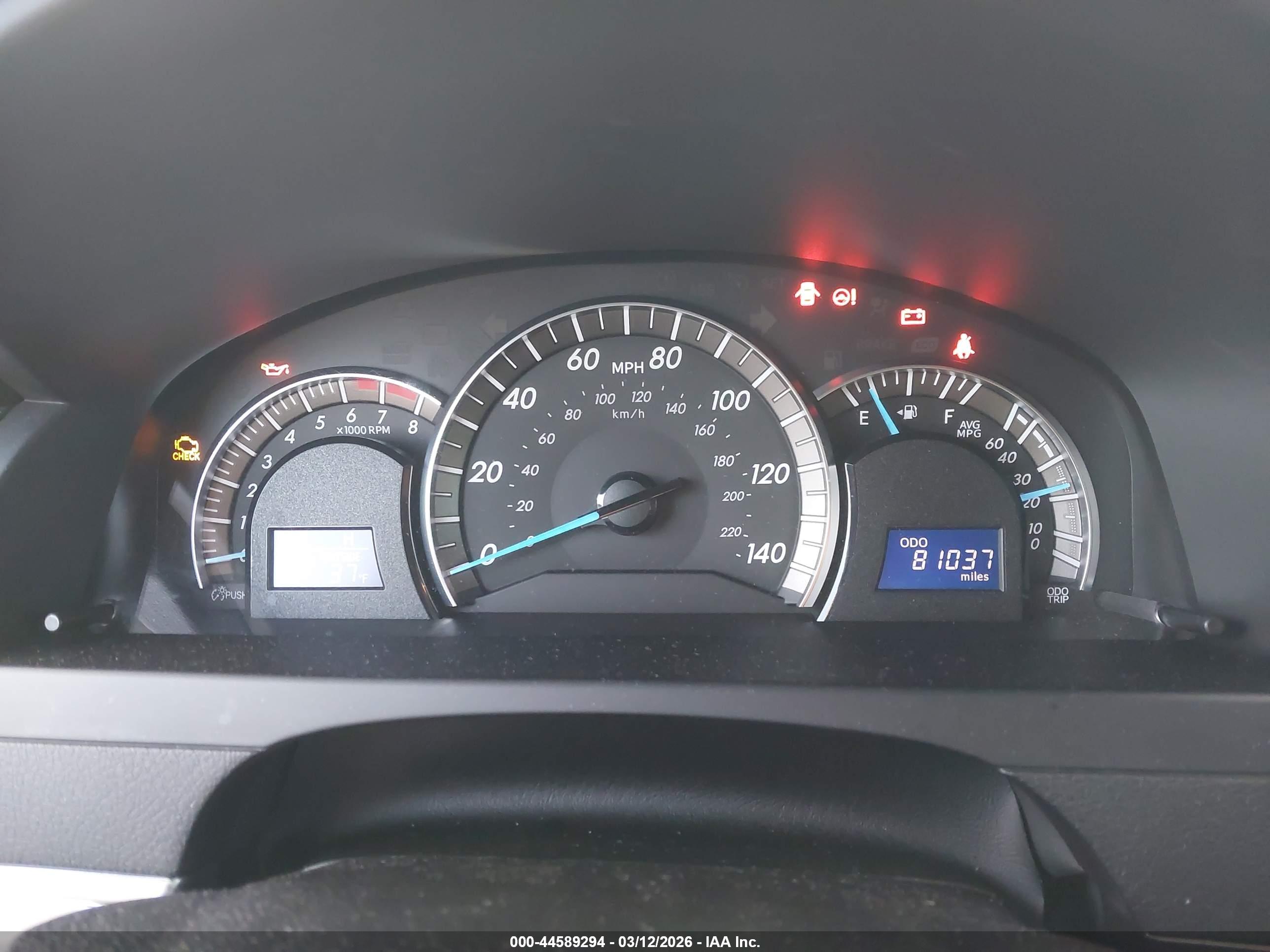 TOYOTA CAMRY image 7