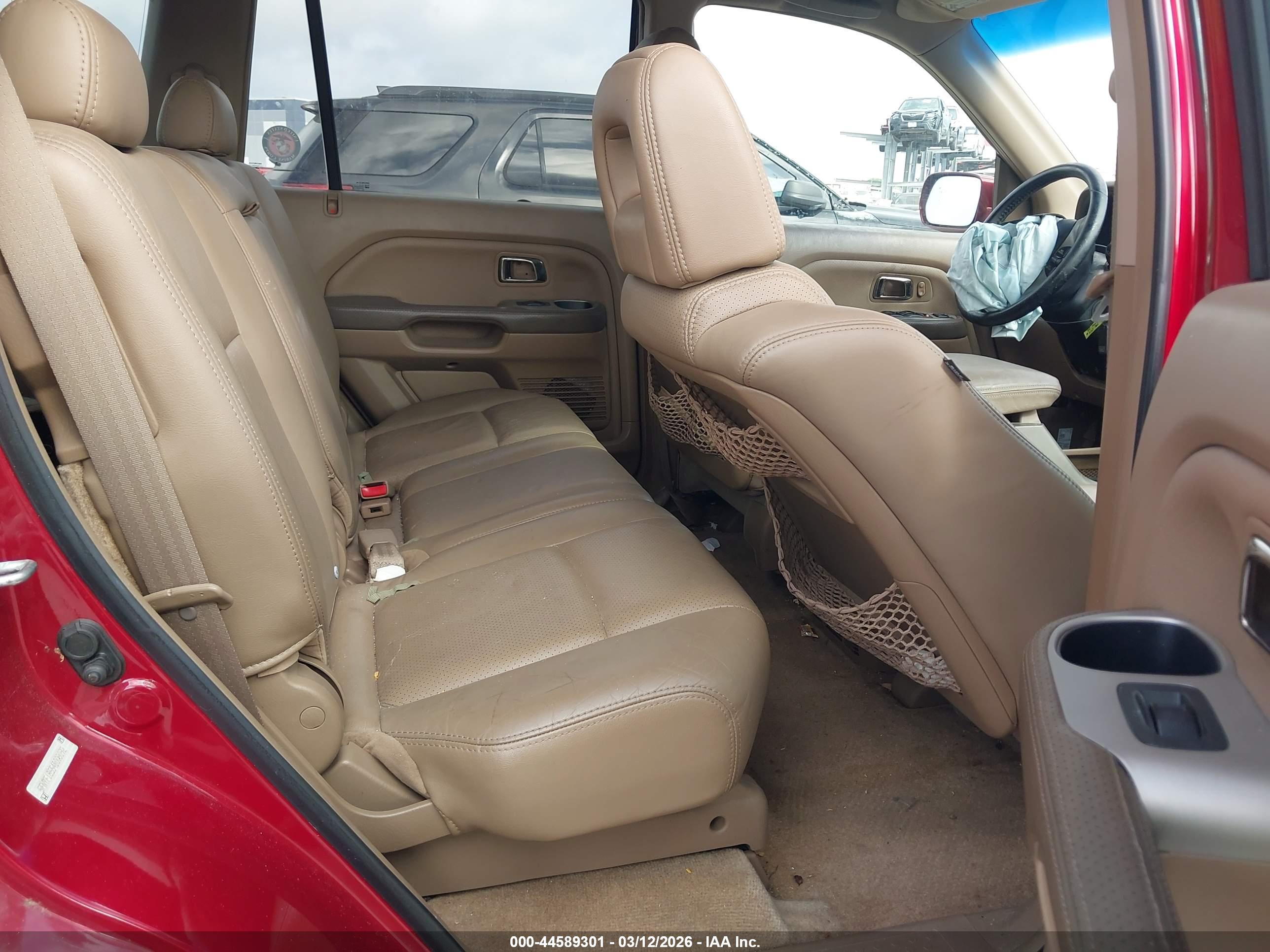HONDA PILOT image 8
