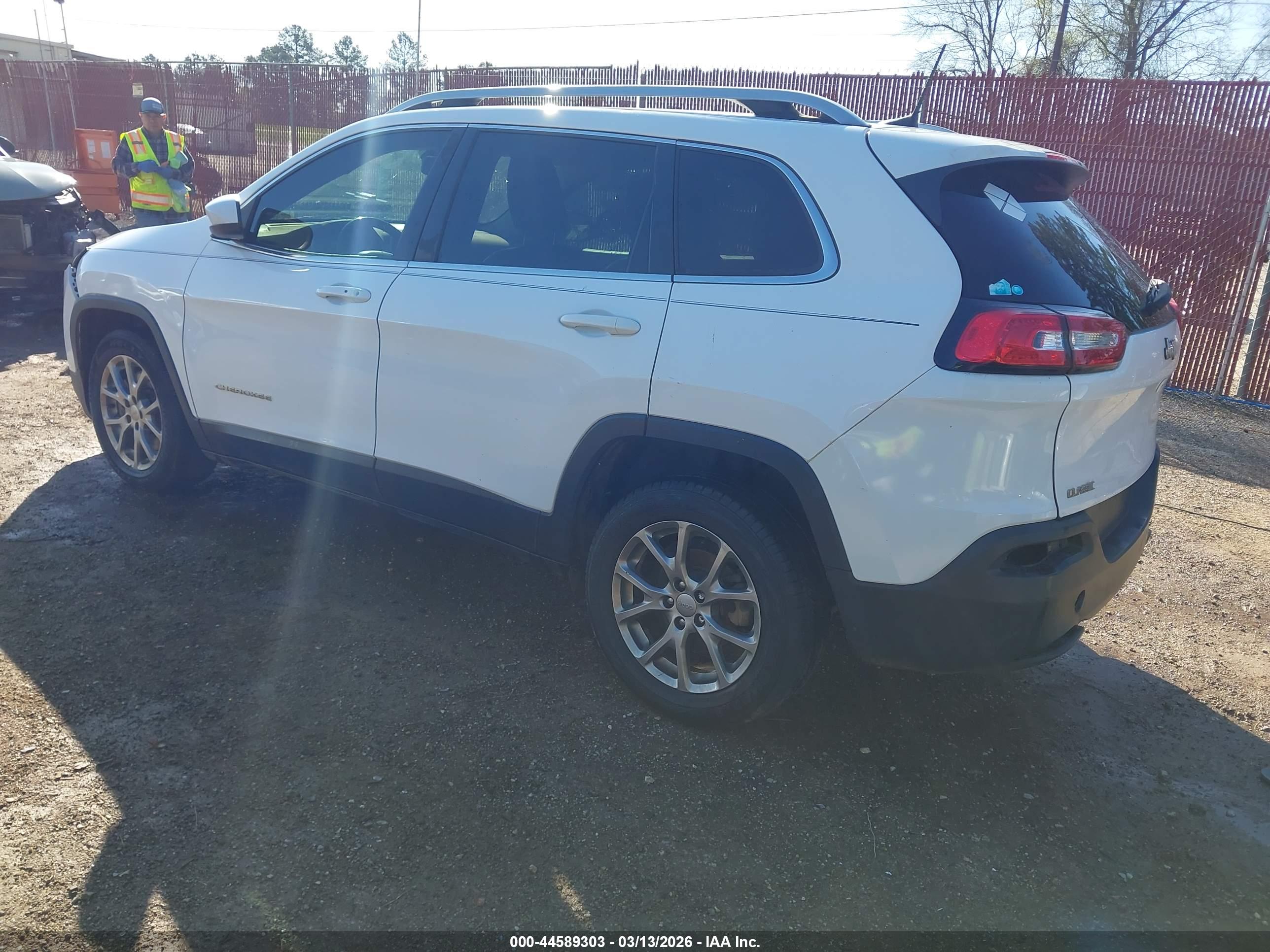 JEEP CHEROKEE image 3