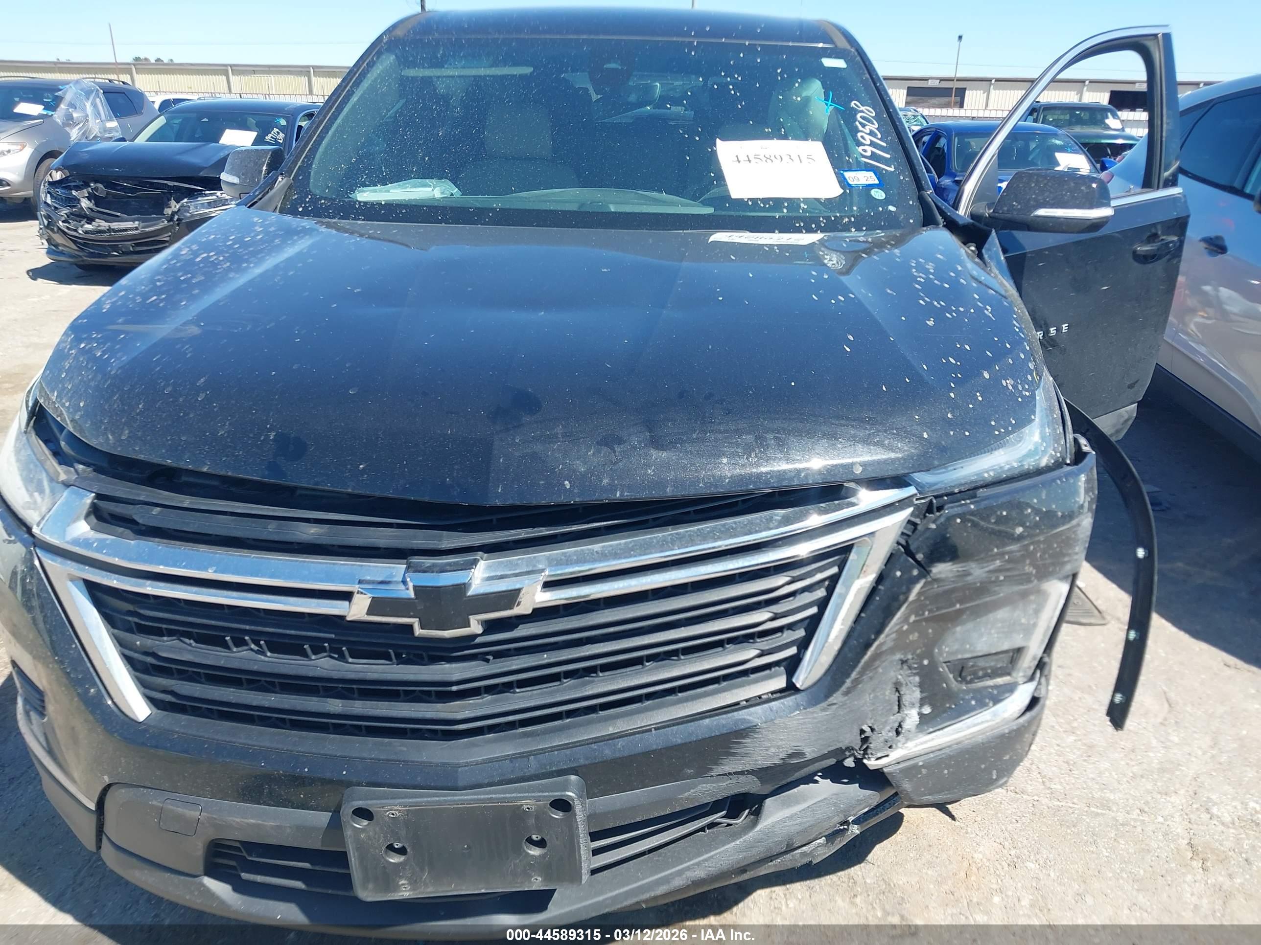 CHEVROLET TRAVERSE image 10