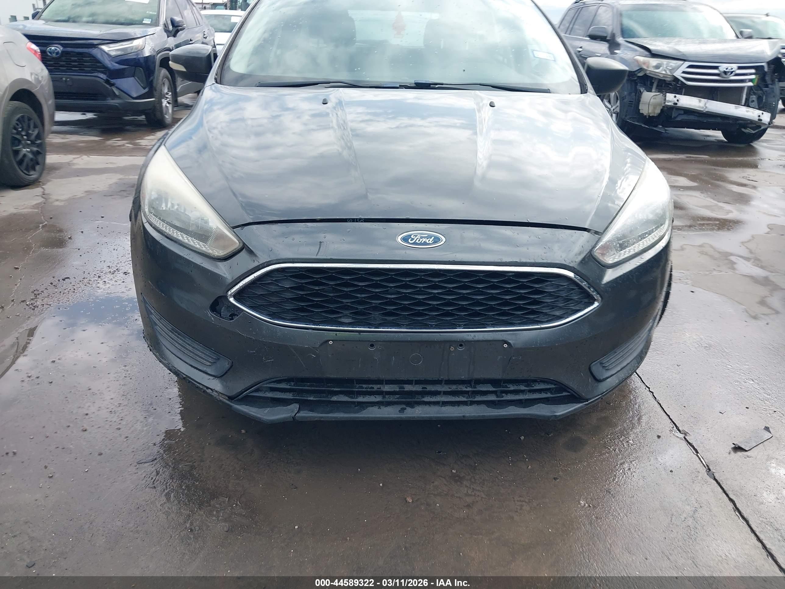 FORD FOCUS image 6