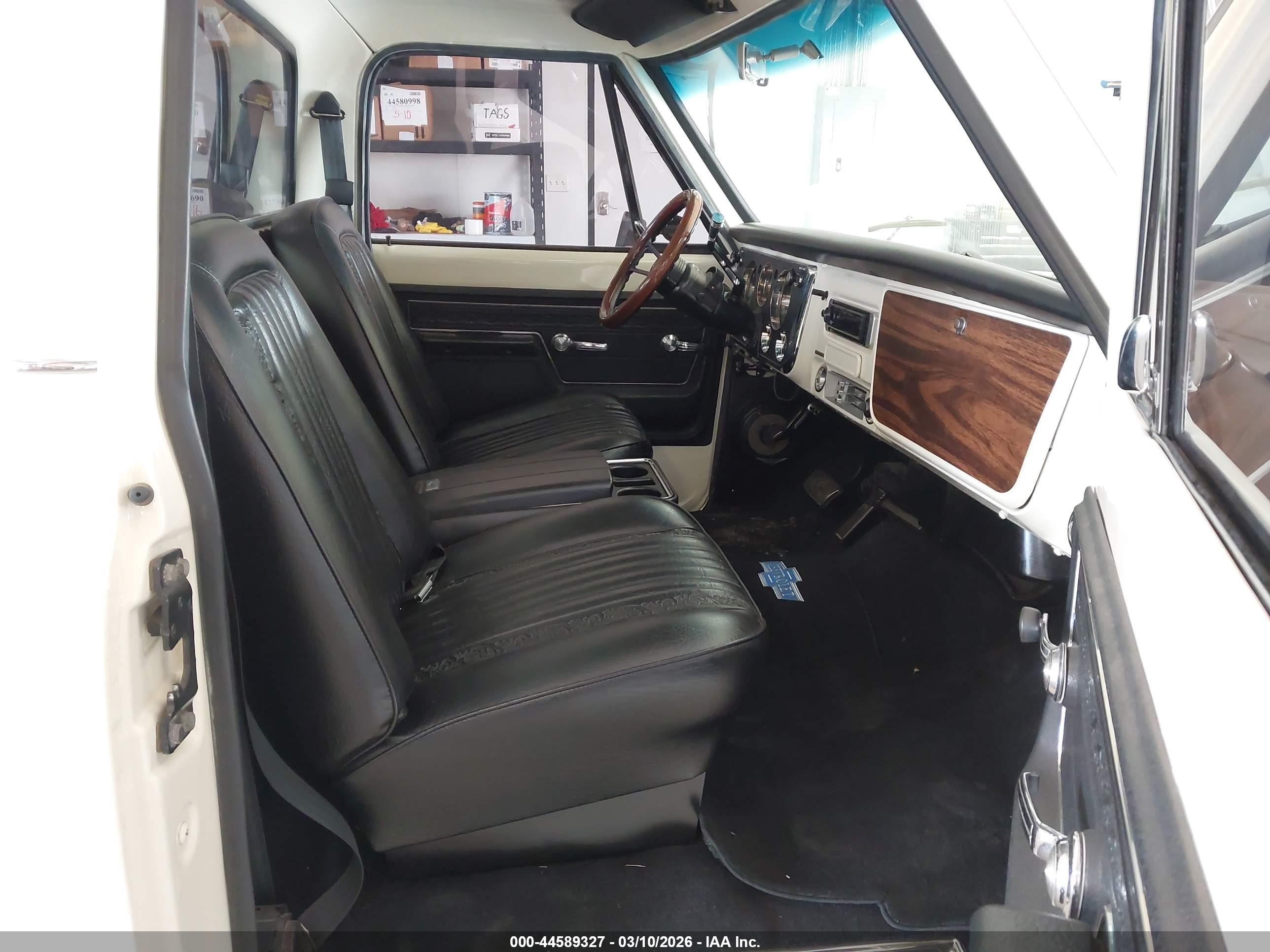 CHEVROLET C10 image 5