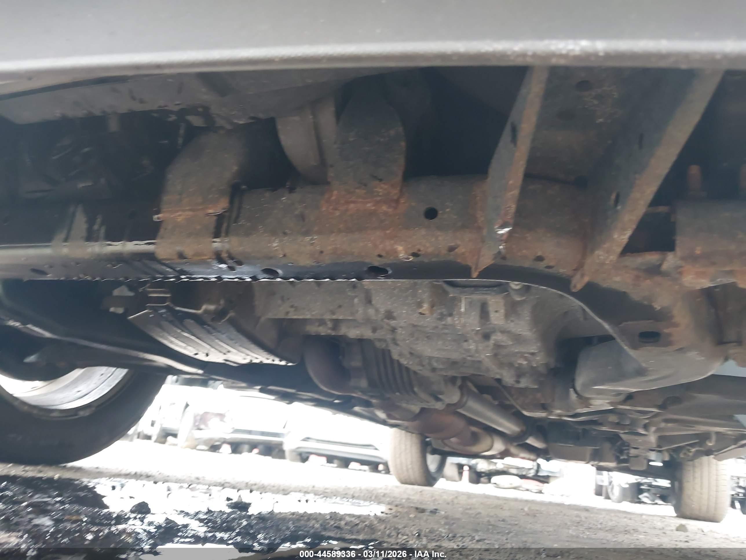 CHEVROLET EQUINOX image 6