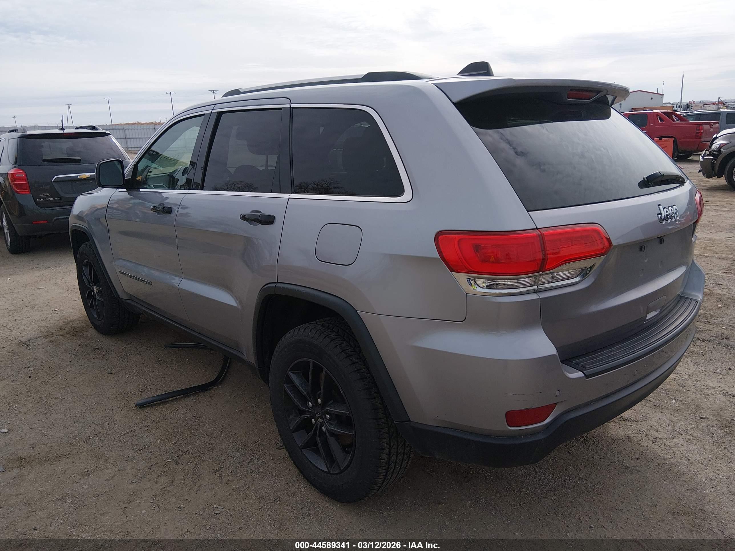 JEEP GRAND image 3
