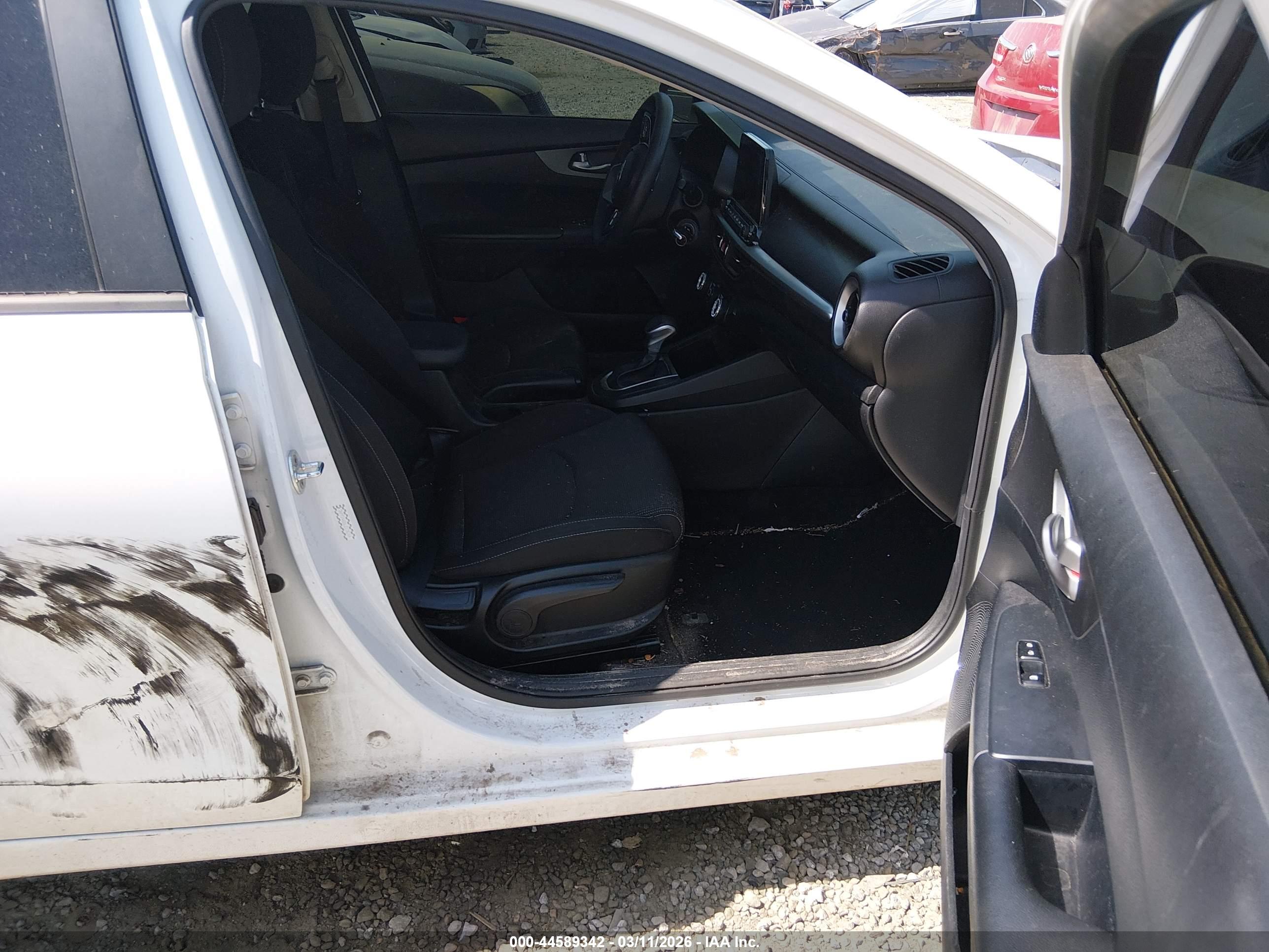 KIA FORTE image 5