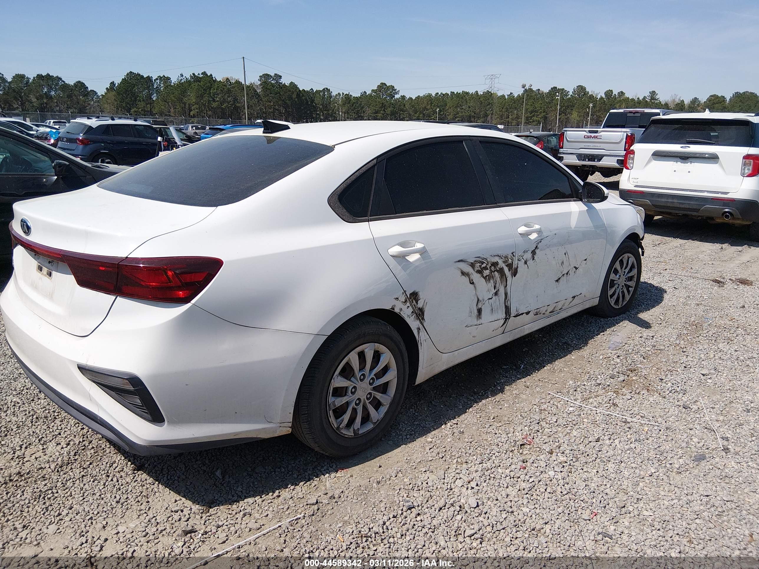 KIA FORTE image 6