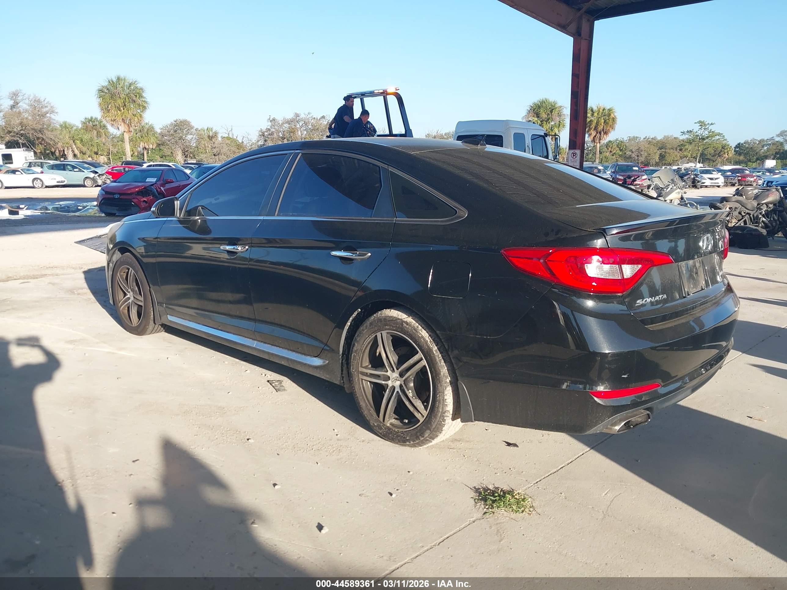 HYUNDAI SONATA image 3
