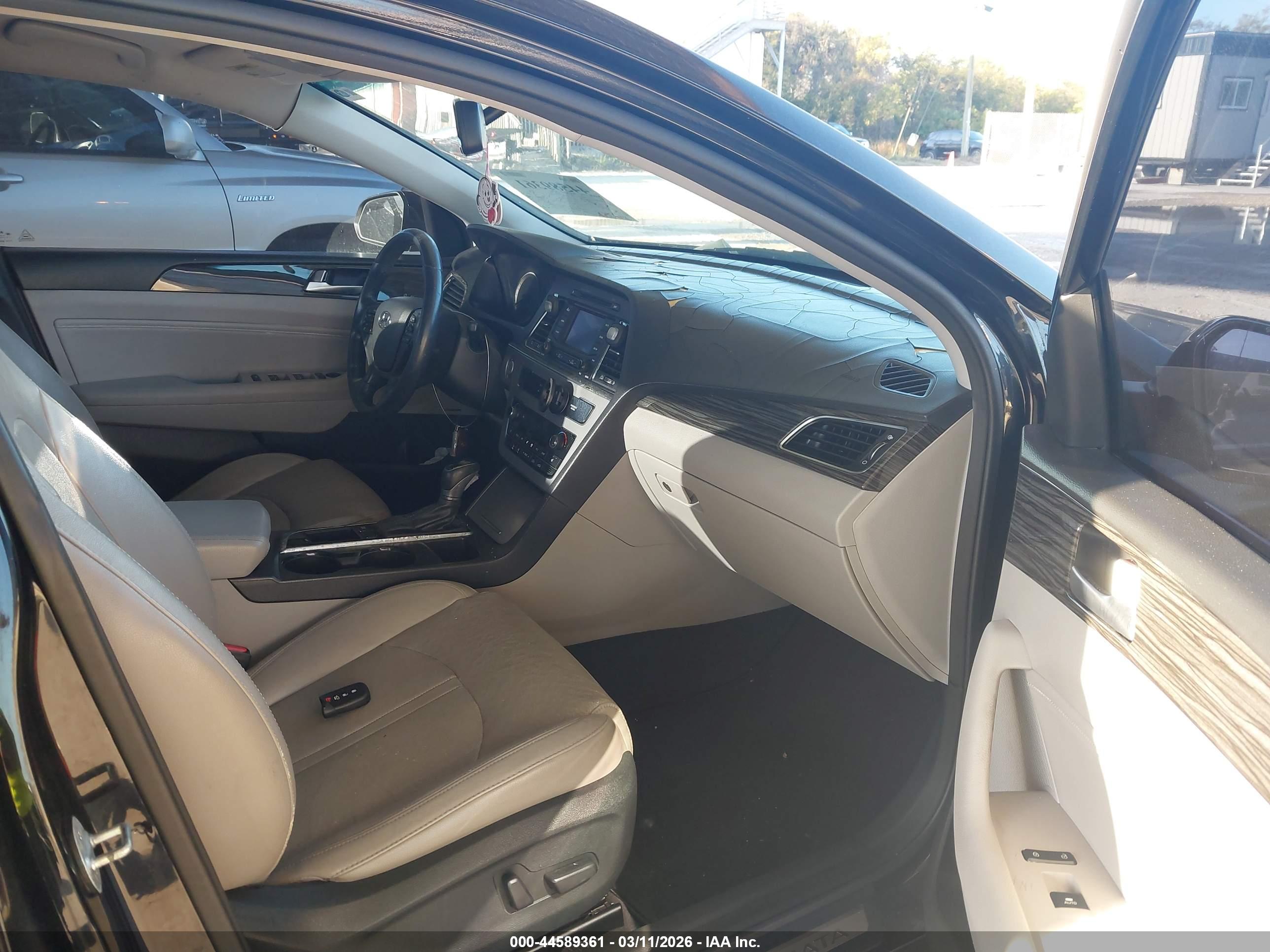 HYUNDAI SONATA image 5