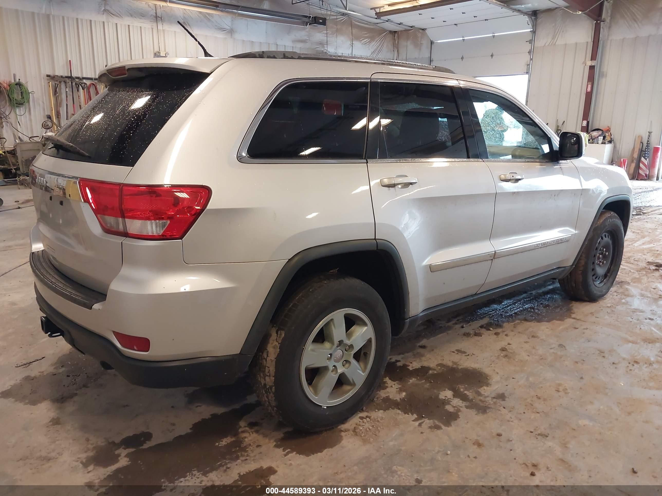 JEEP GRAND image 4