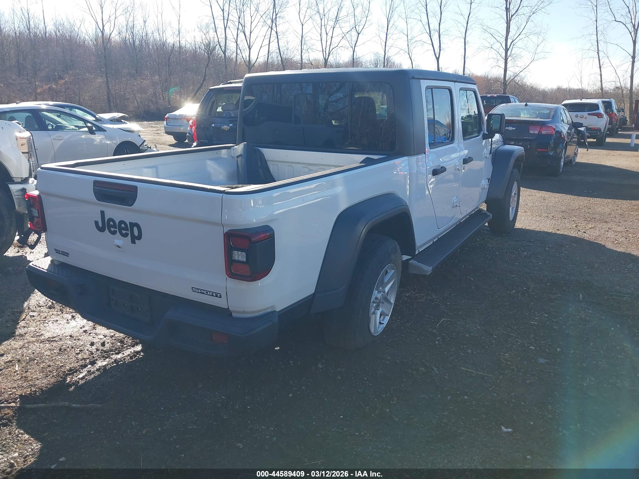 JEEP GLADIATOR image 4