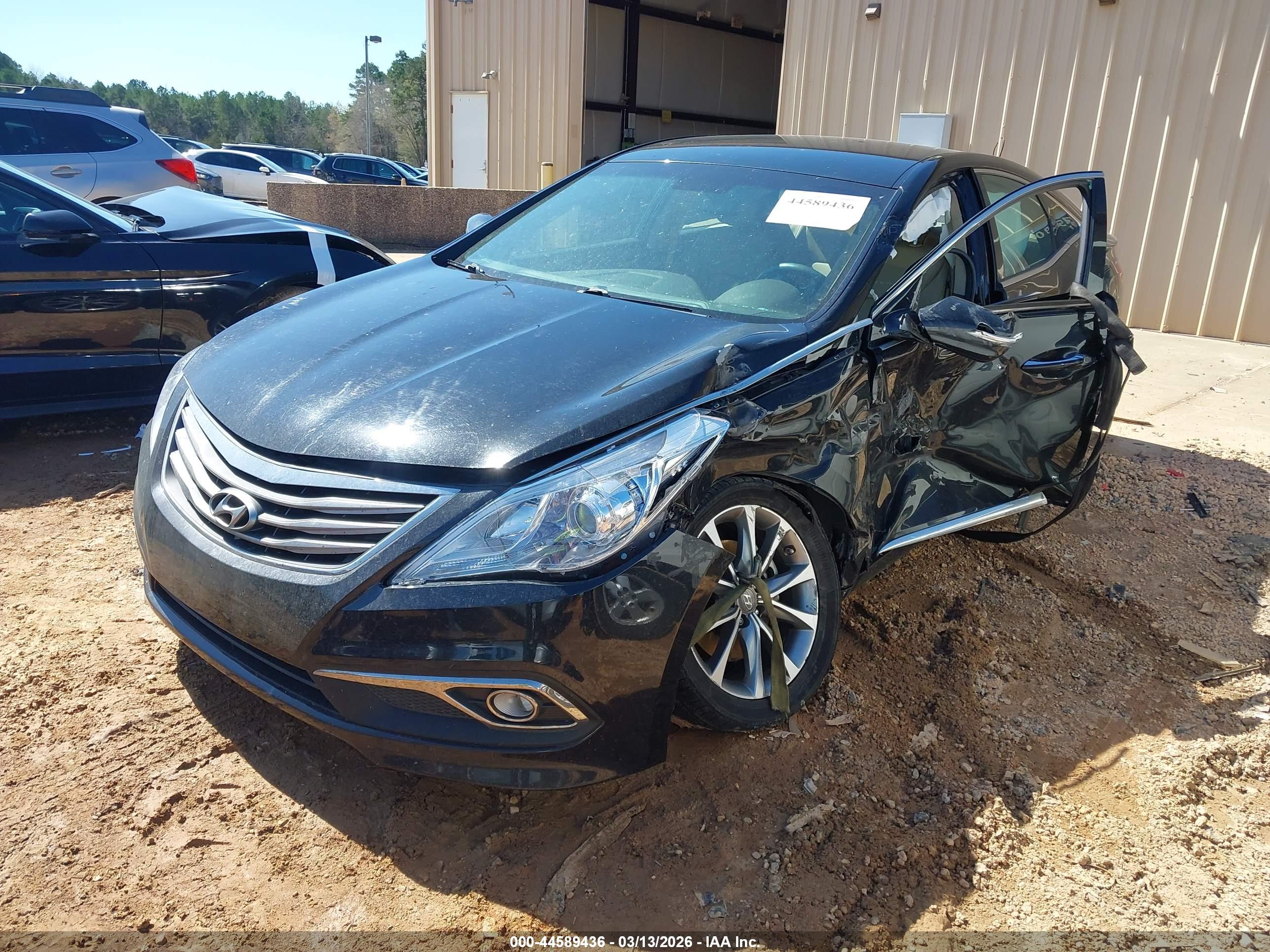 HYUNDAI AZERA image 2