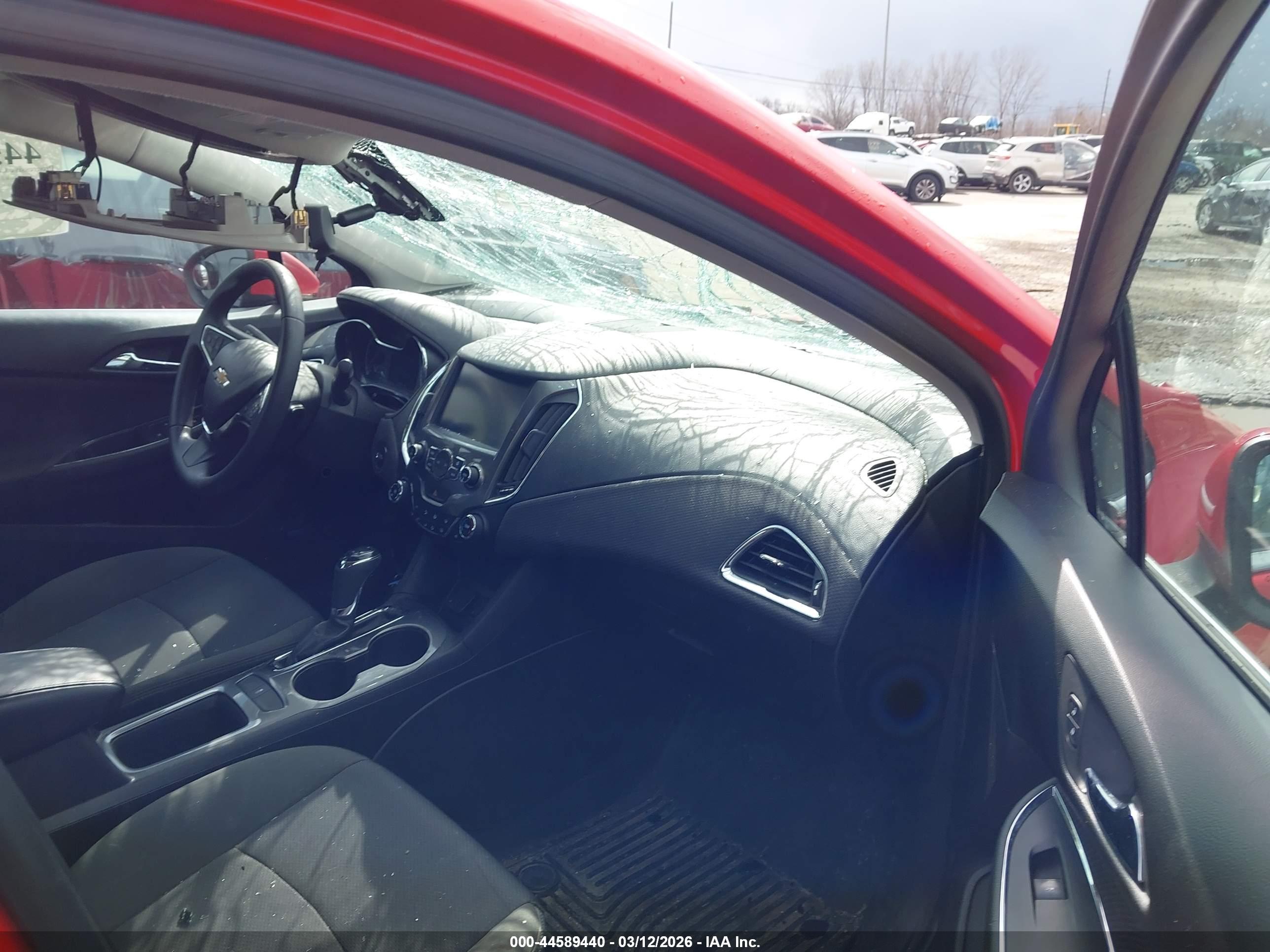 CHEVROLET CRUZE image 5