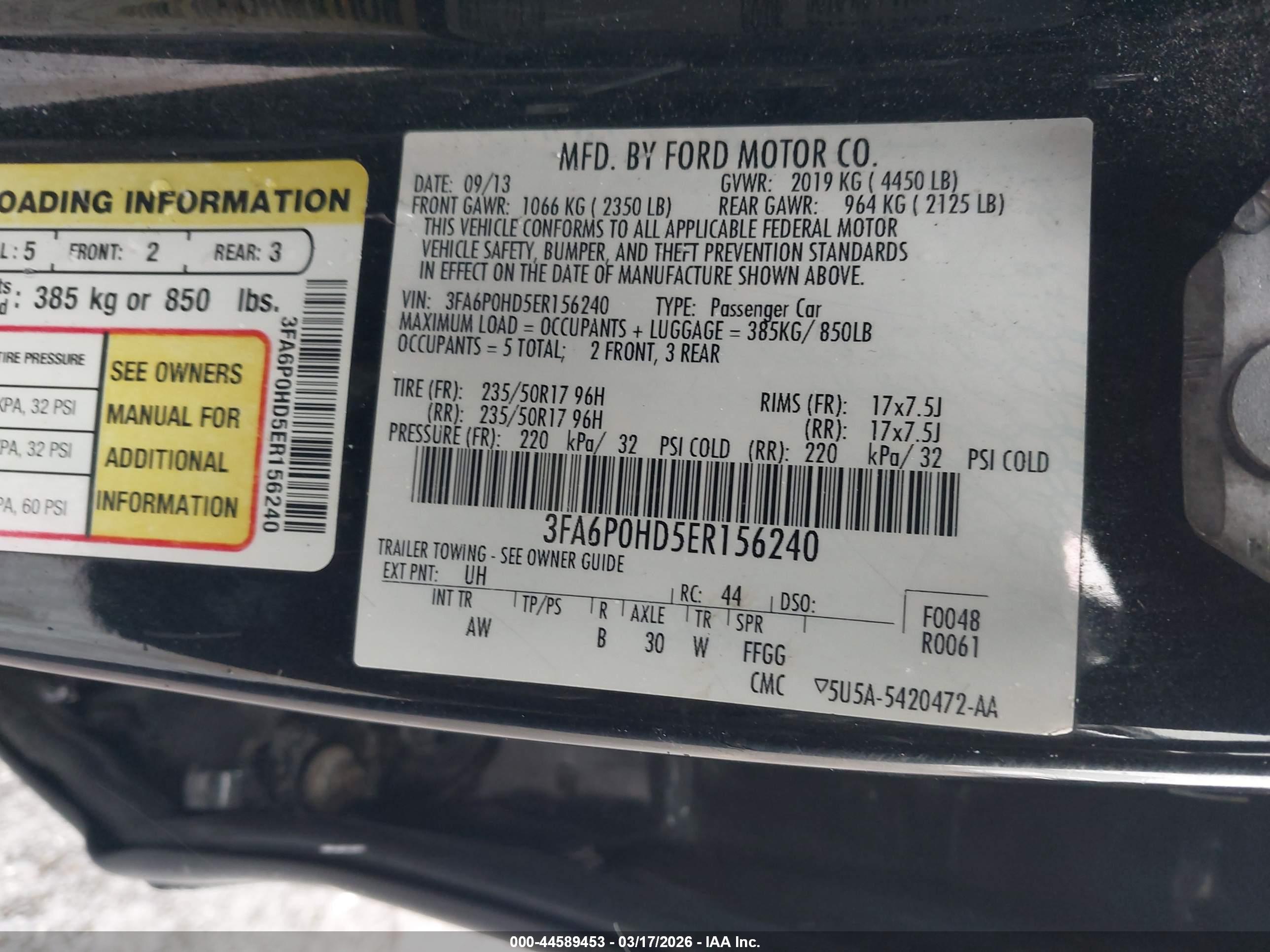 FORD FUSION image 9