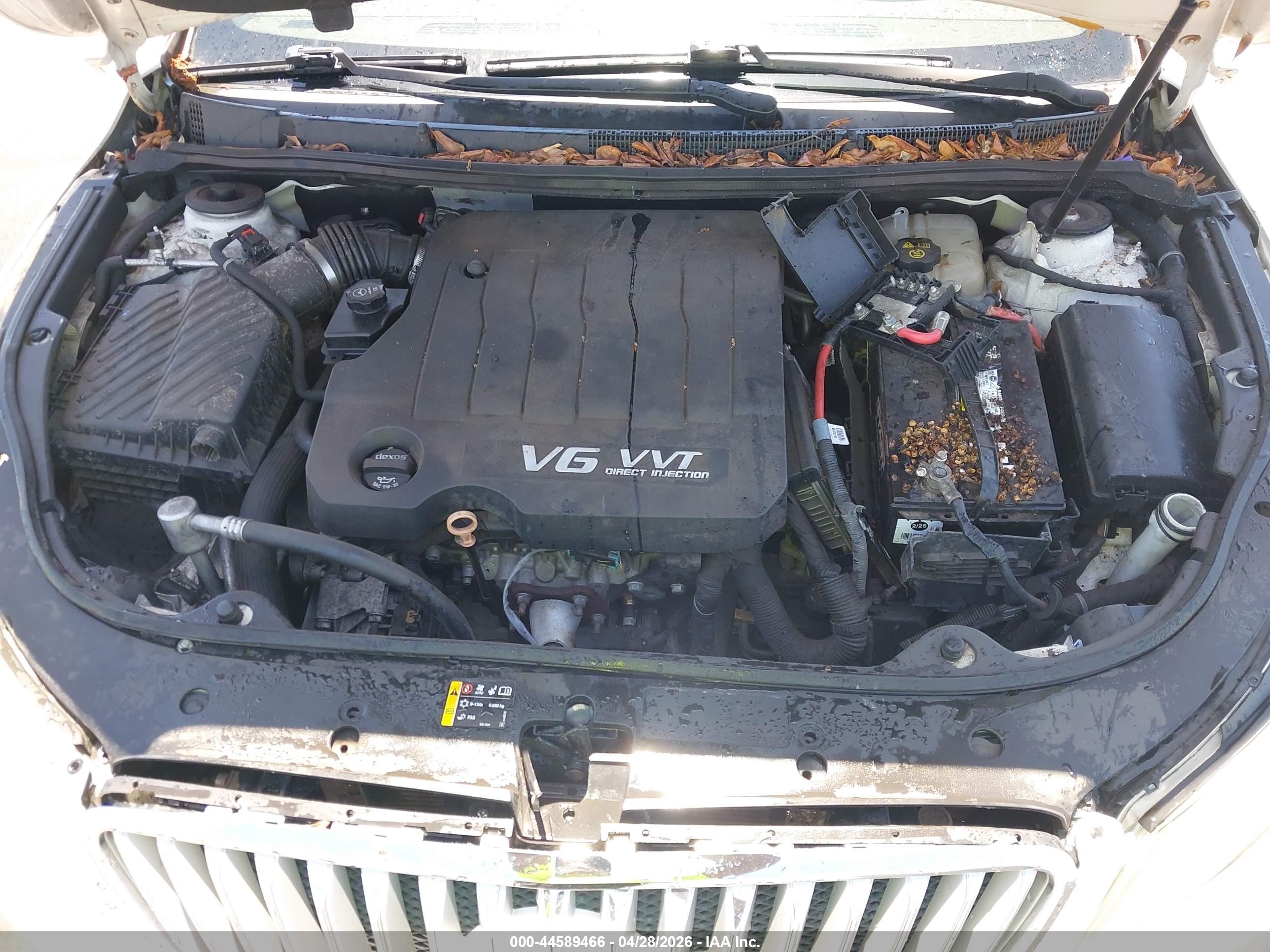 BUICK LACROSSE image 10