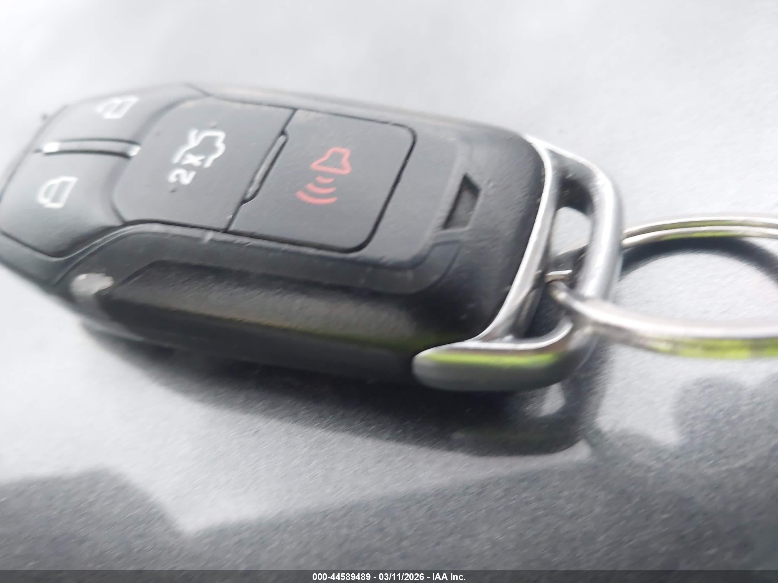 FORD MUSTANG image 11