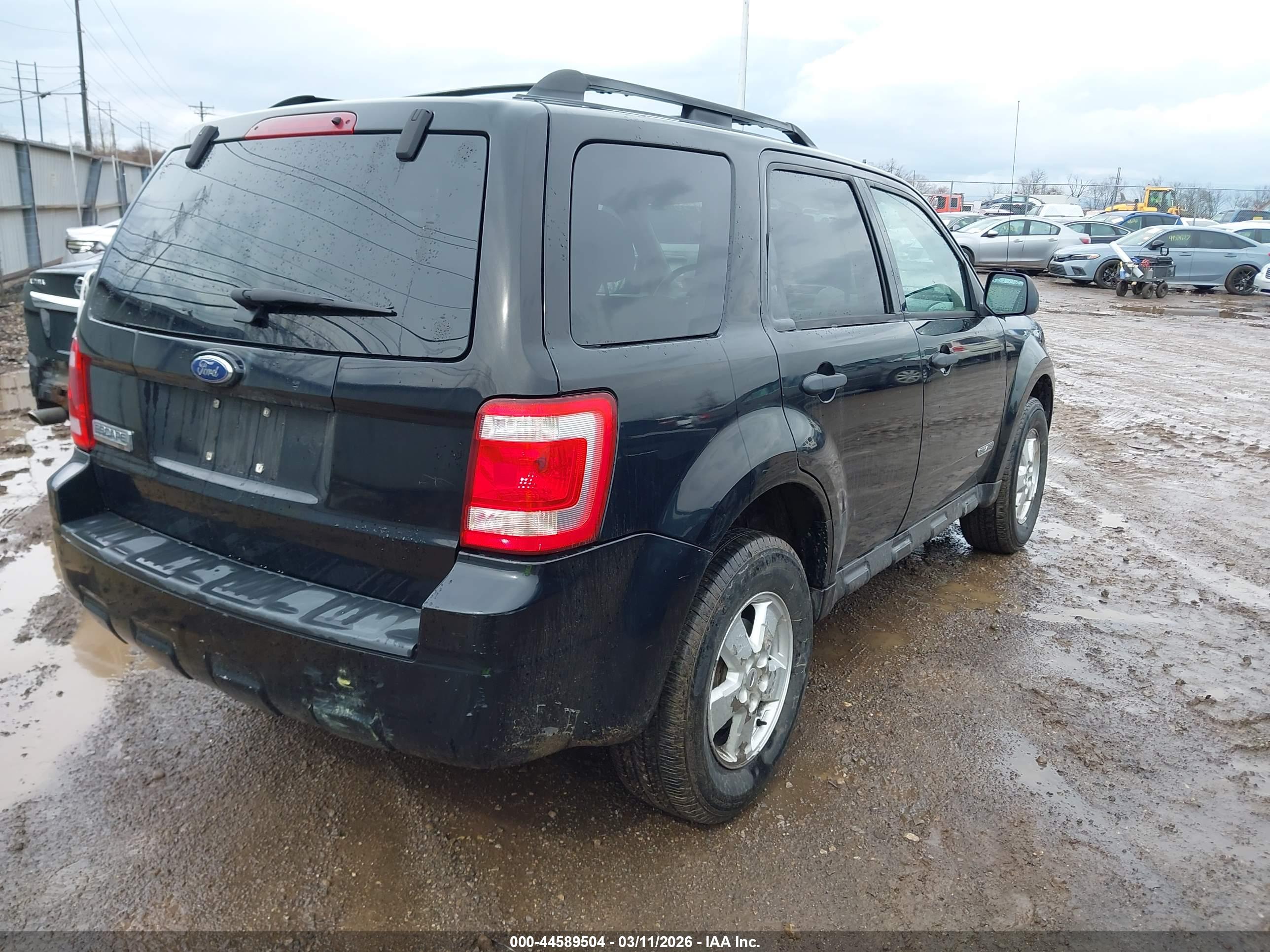 FORD ESCAPE image 4